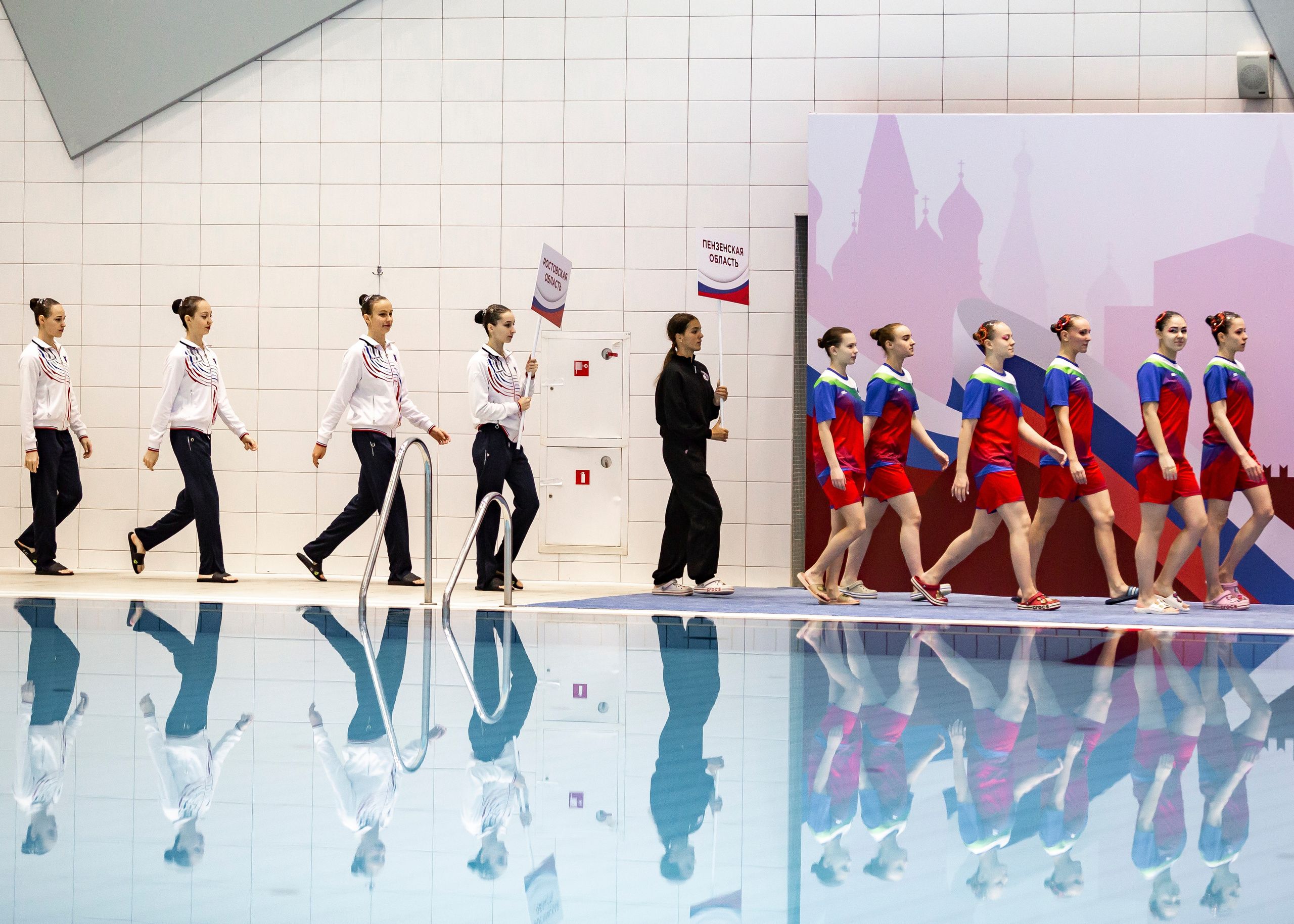 Открытие Первенства России по синхронному плаванию среди юниоров и юнирок. Репортажный фотограф в Москве