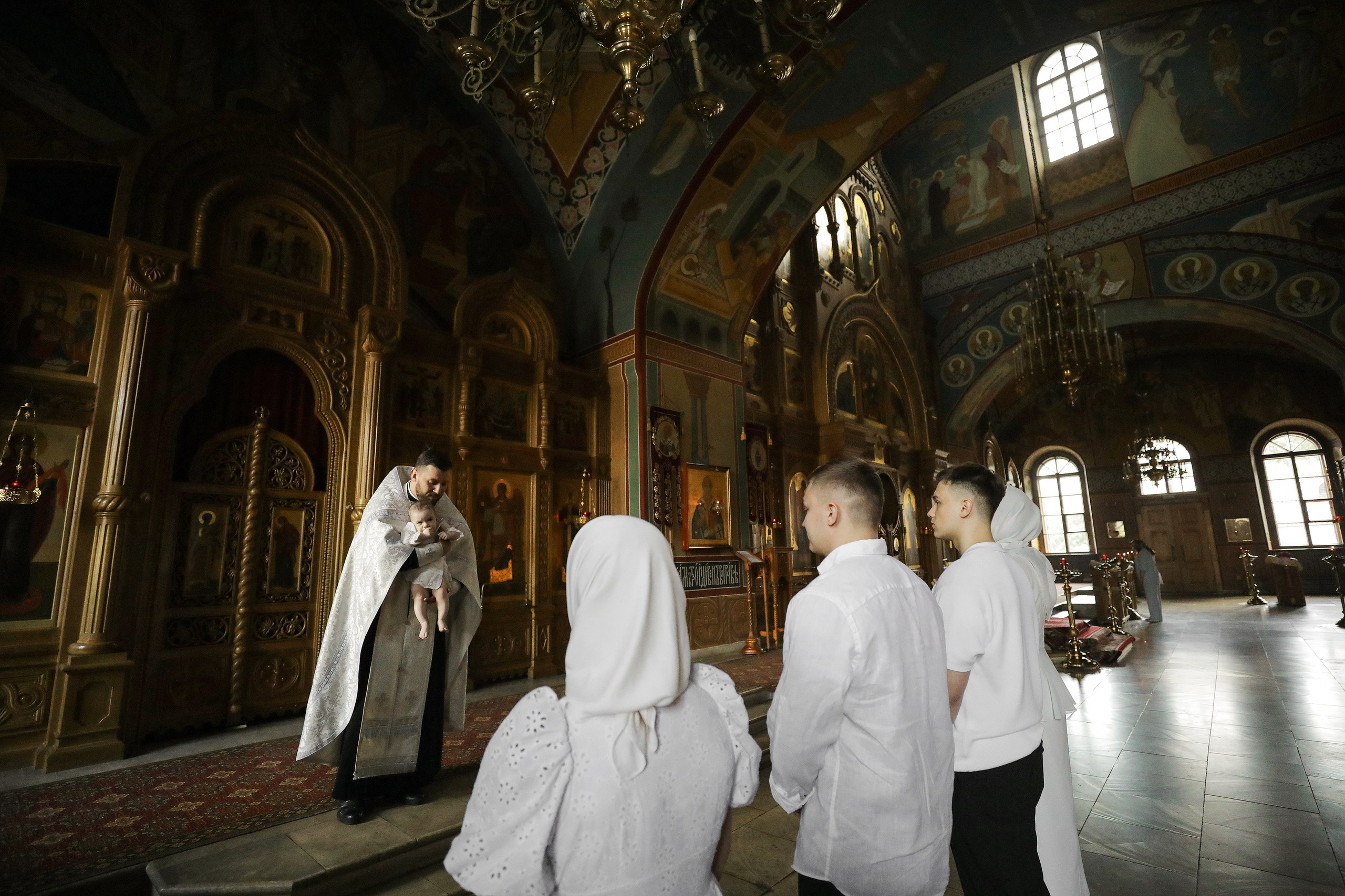 Эмилия. Фотограф на Венчание и Крещение, семейный фотограф в Москве и области