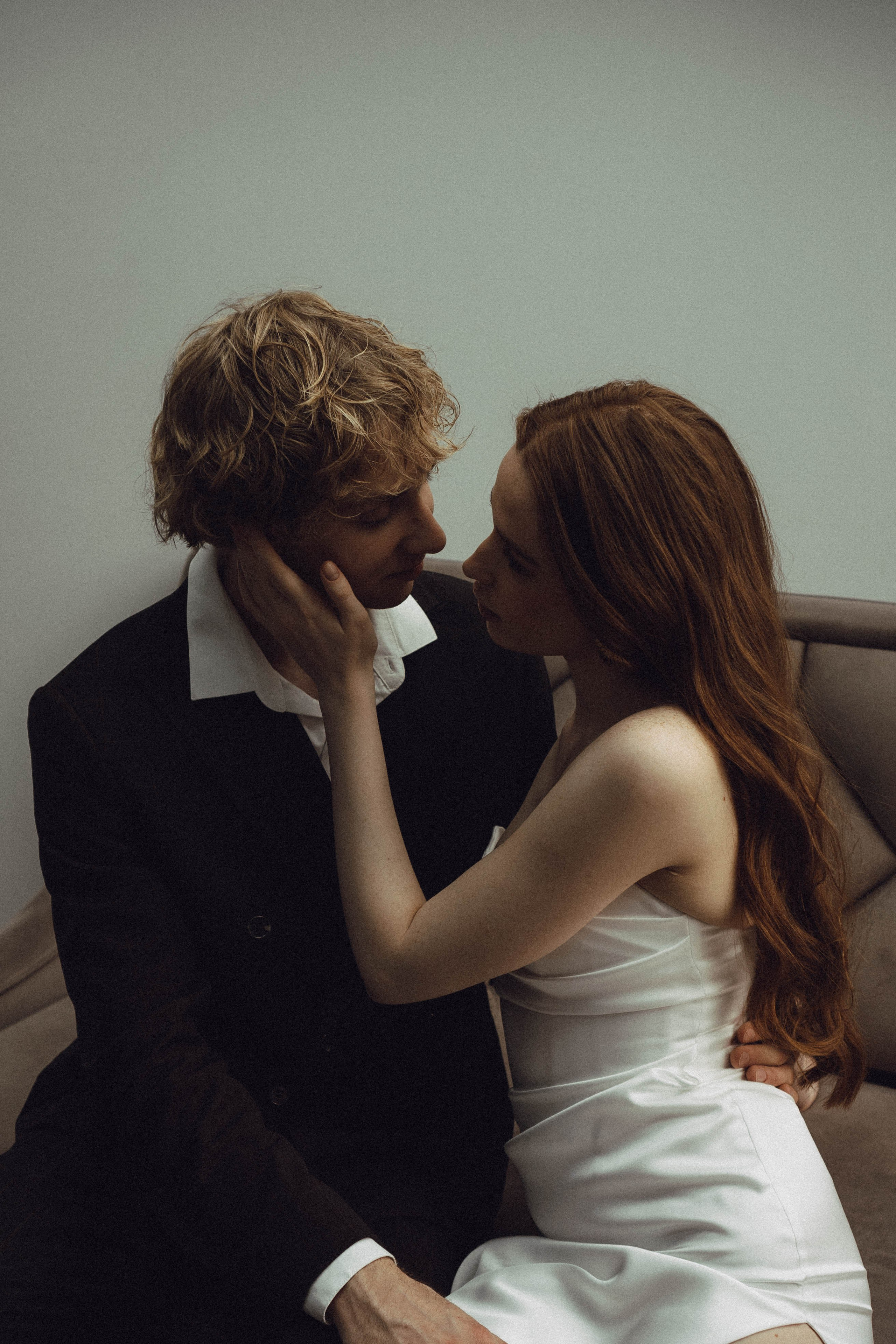 СВАДЕБНАЯ СЬЕМКА В ОТЕЛЕ. СБОРЫ ЖЕНИХА И НЕВЕСТЫ И ТАКЖЕ ТОР И ПОДГОТОВКА К ПРОГУЛКЕ. Профессиональный фотограф, Санкт-Петербург — Виктория Богомолова