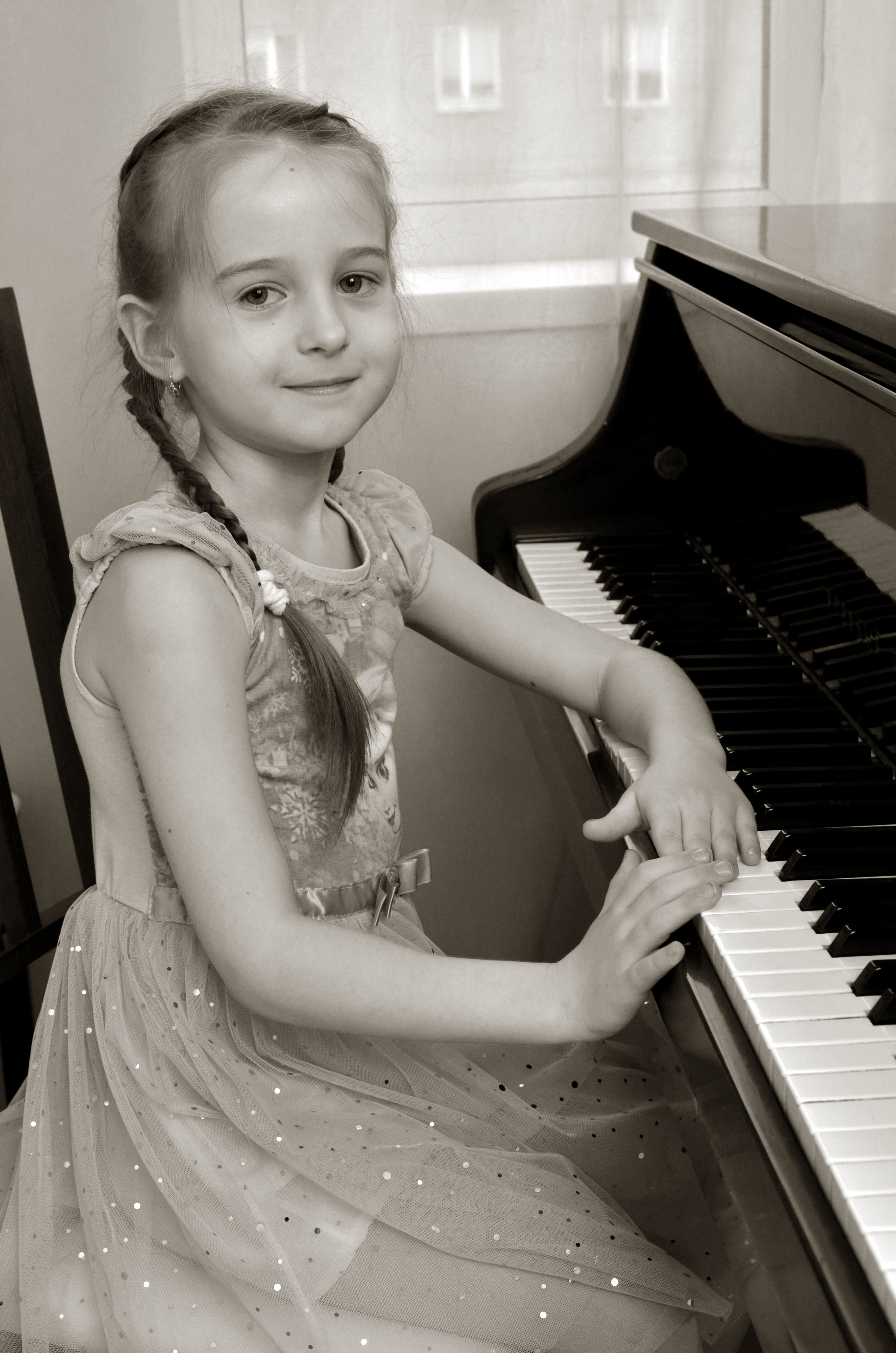 2023 г. Портреты выпускников. Репортажный и детский фотограф в Новосибирске