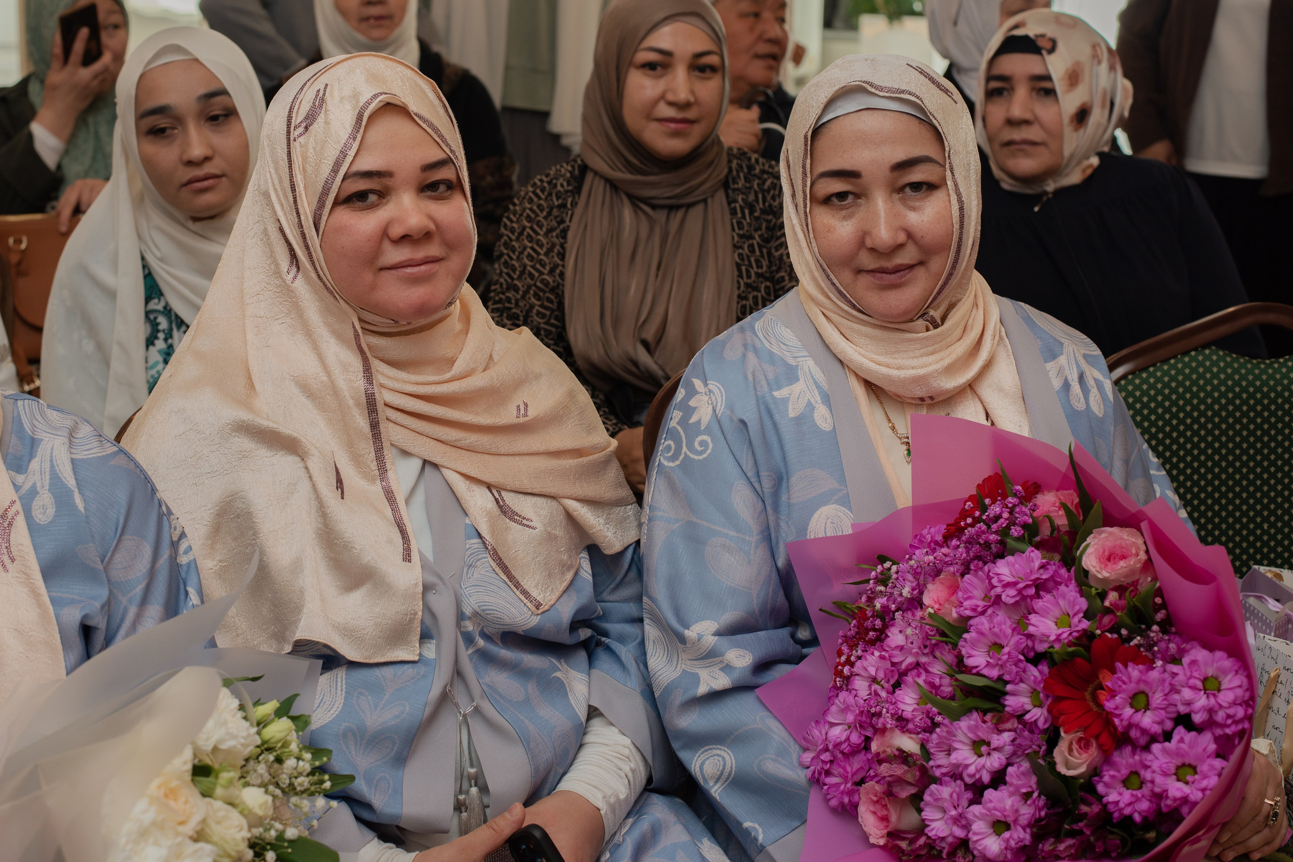 Выпускной в Евразийской женской гуманитарной академии. Лина Курочка — ваш фотограф
