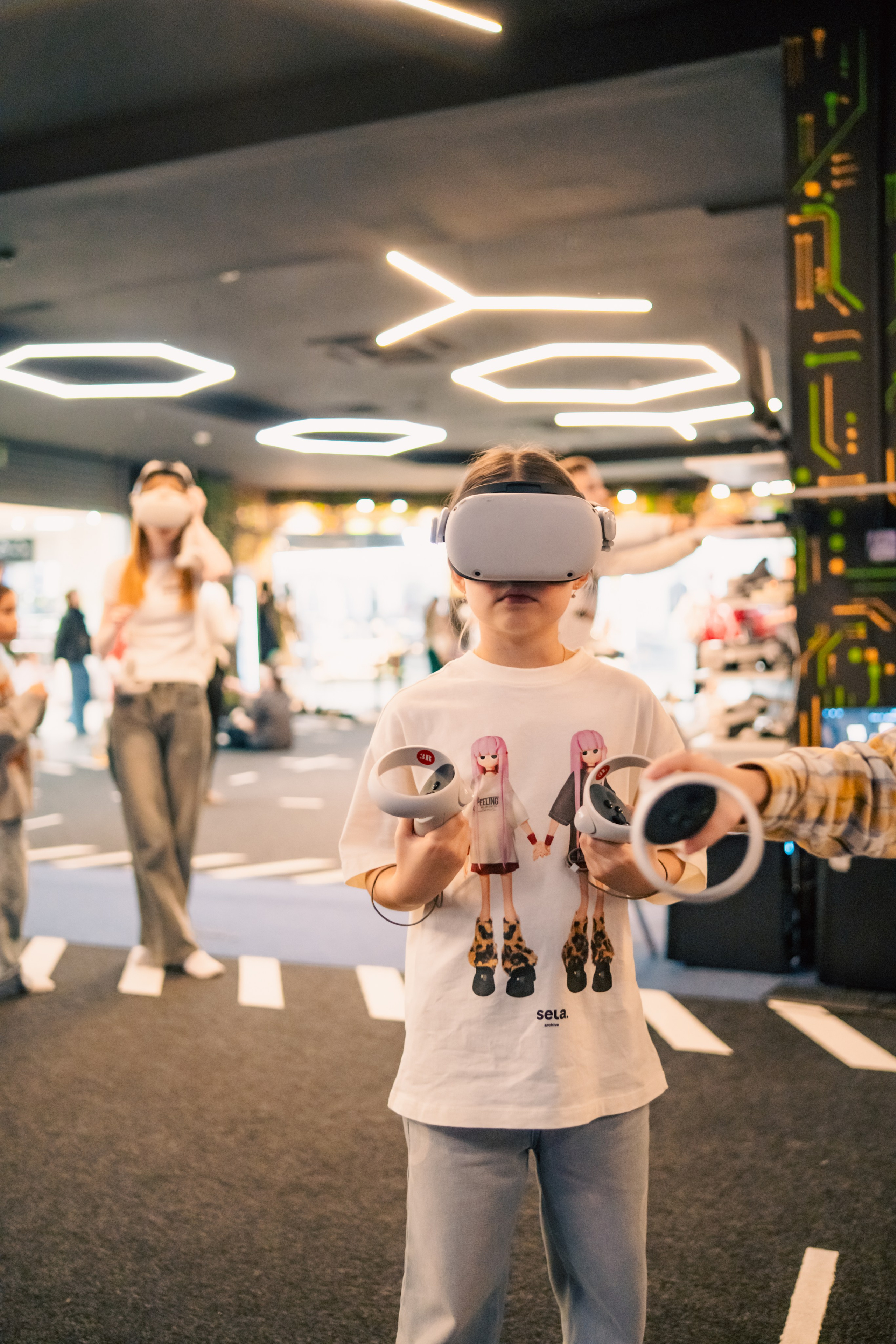 VR April-May. Felixtones