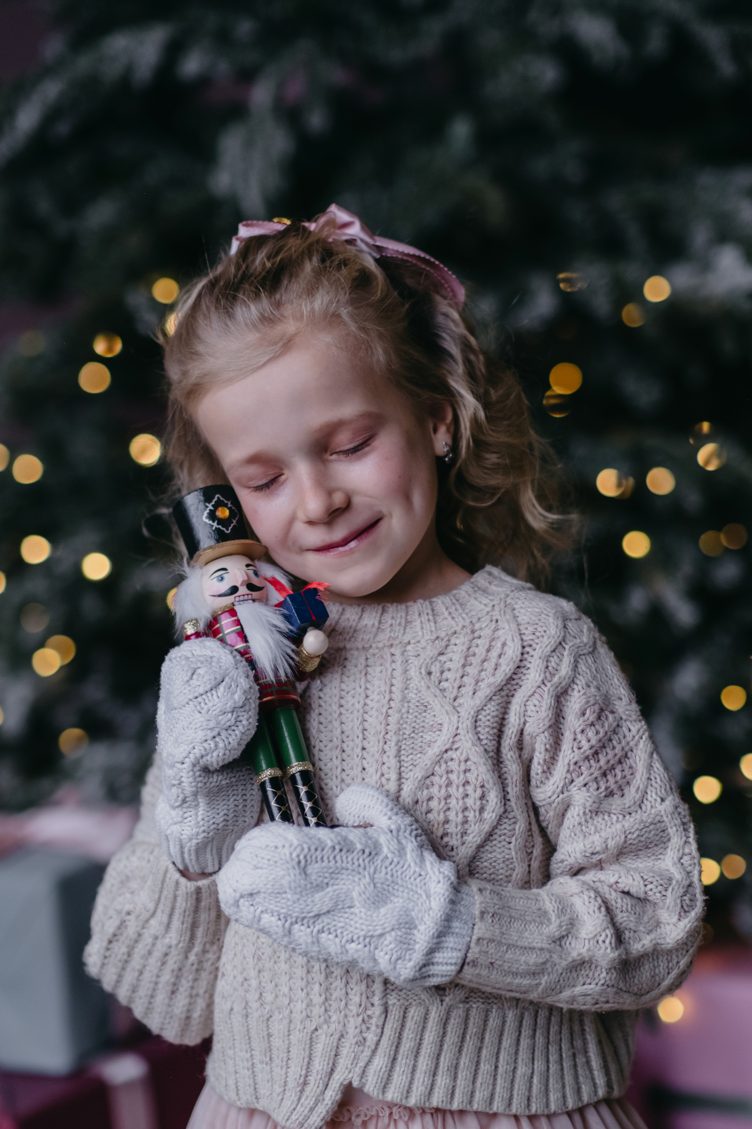 щелкунчик и девочка