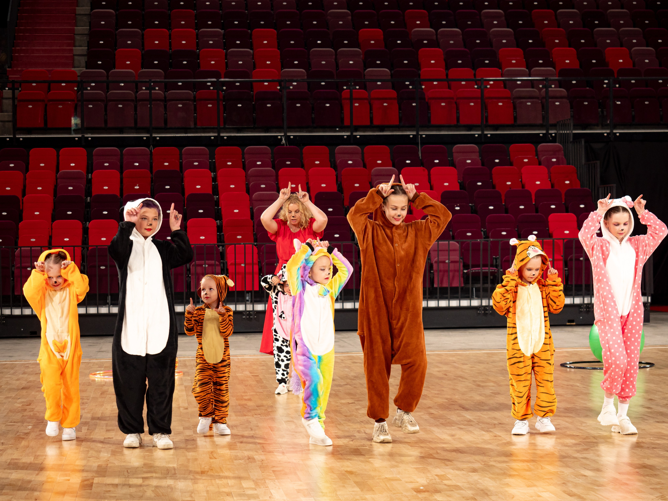 Гимнастрада во дворце гимнастики Винер. Алёна Орлова Портретный фотограф Москва