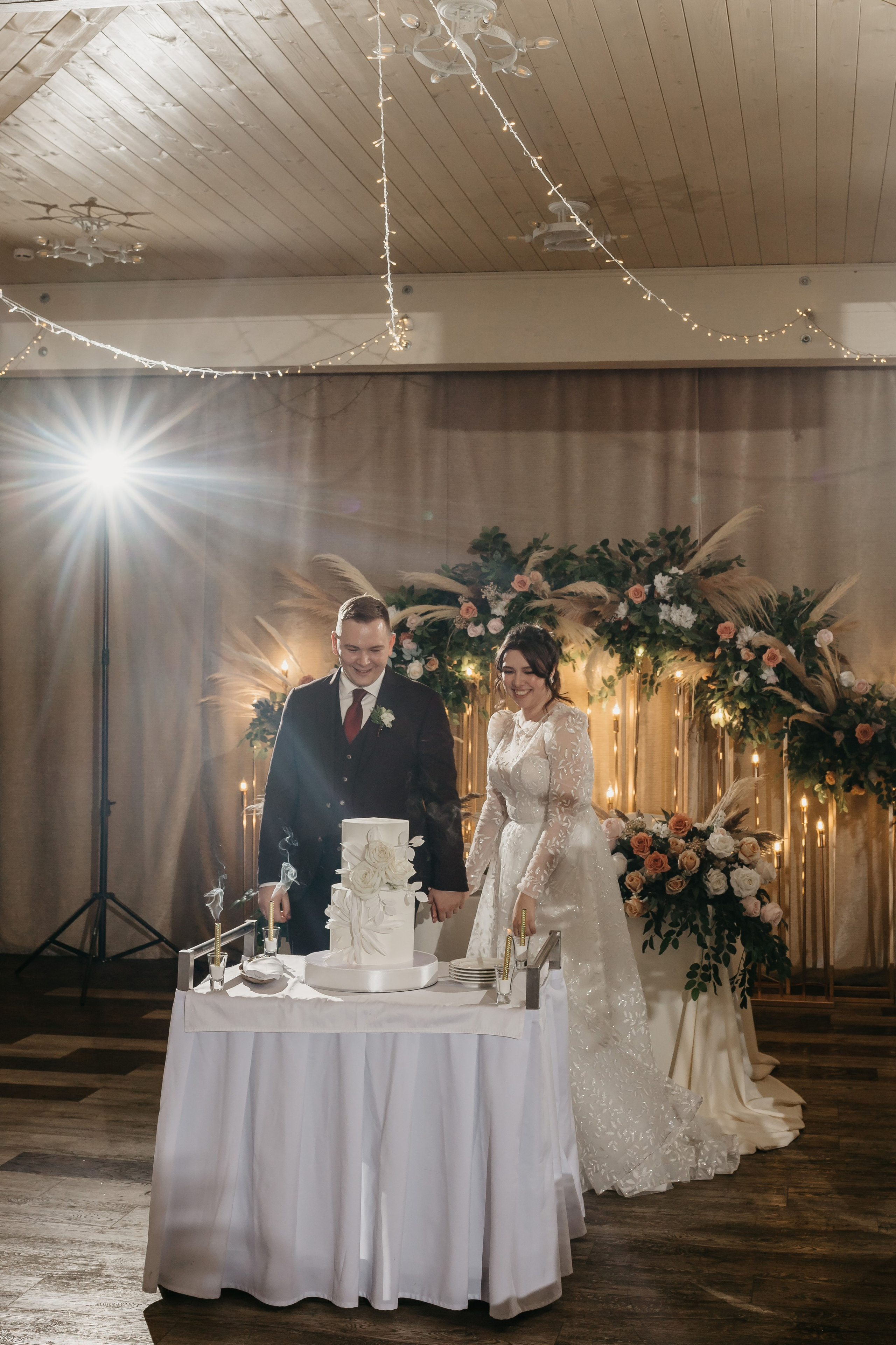 Свадебная фотосессия на природе. Свадебный фотограф в Санкт-Петербурге Игорь Бабенко