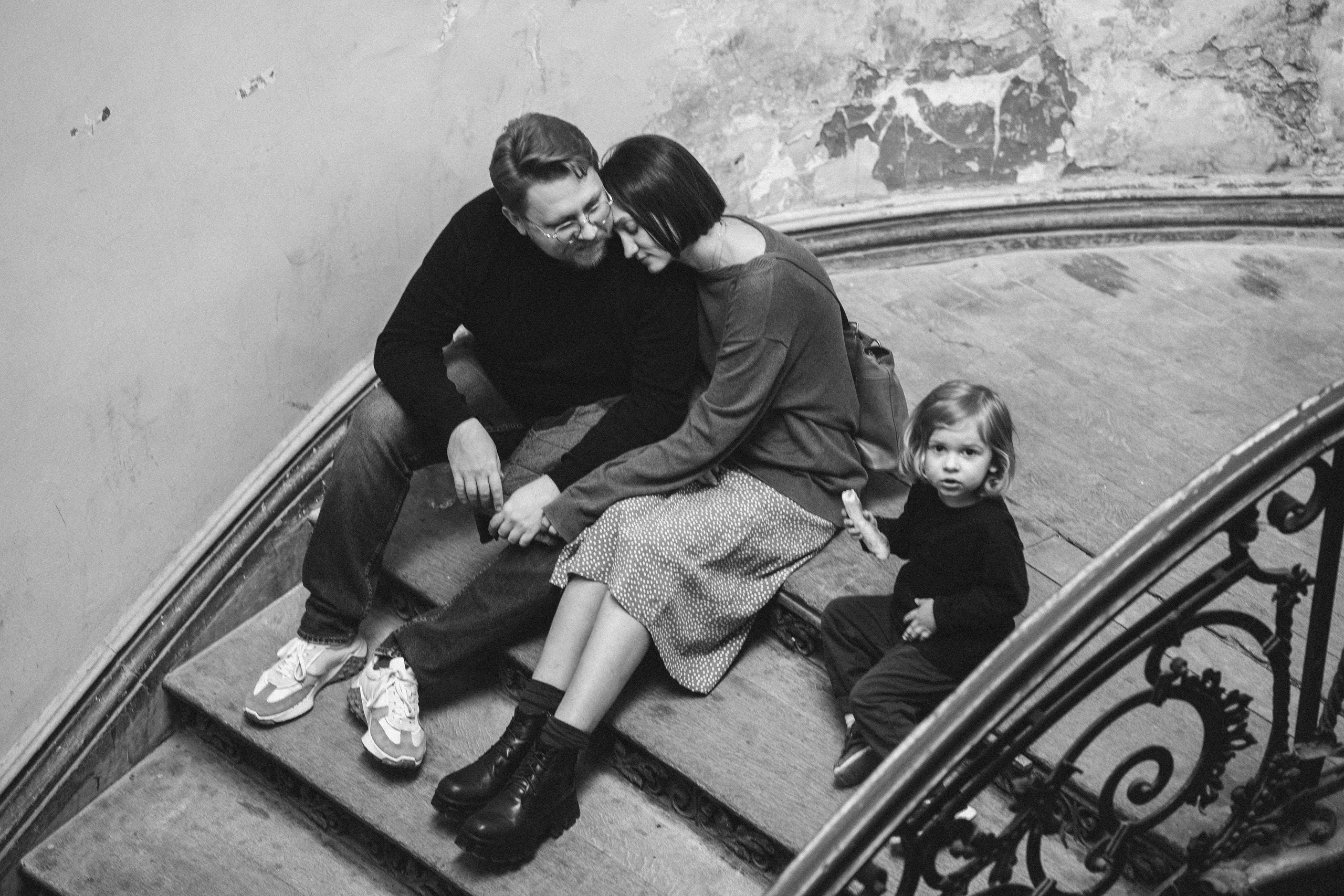 …история о прогулке в старом городе и семье. Марковы: фото, видео, кино и книги