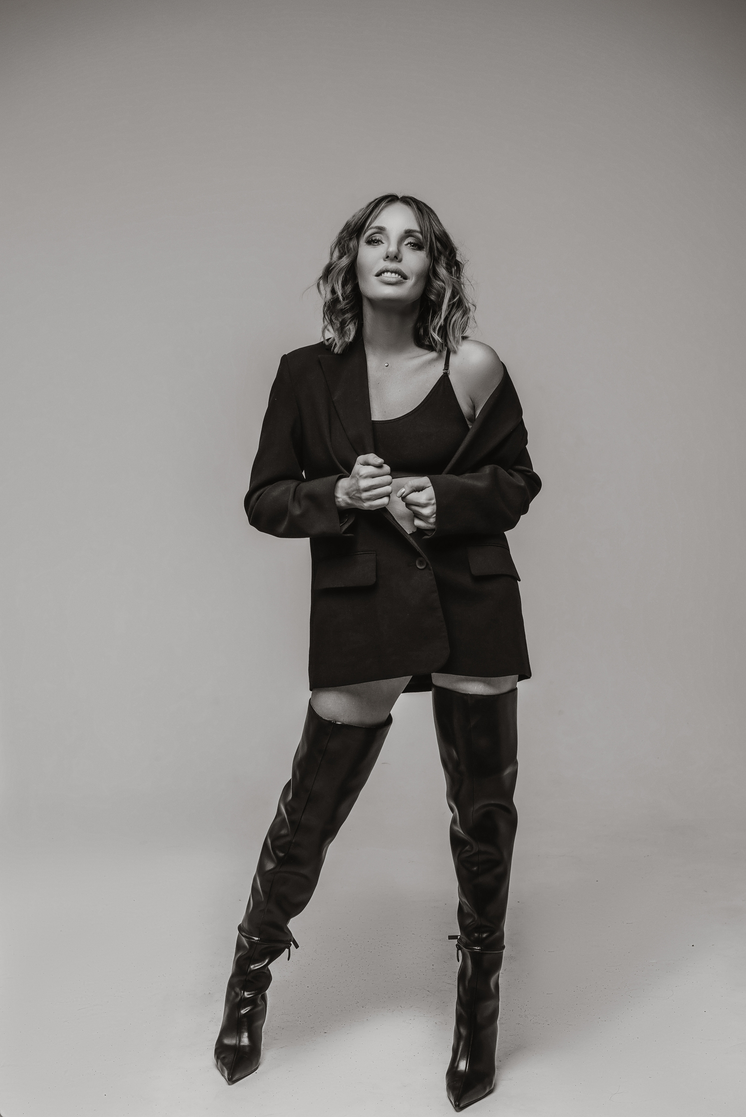 Y. Фотограф в Туле|Москве. Контент-съёмка, женские портреты, репортажные и съёмки для брендов