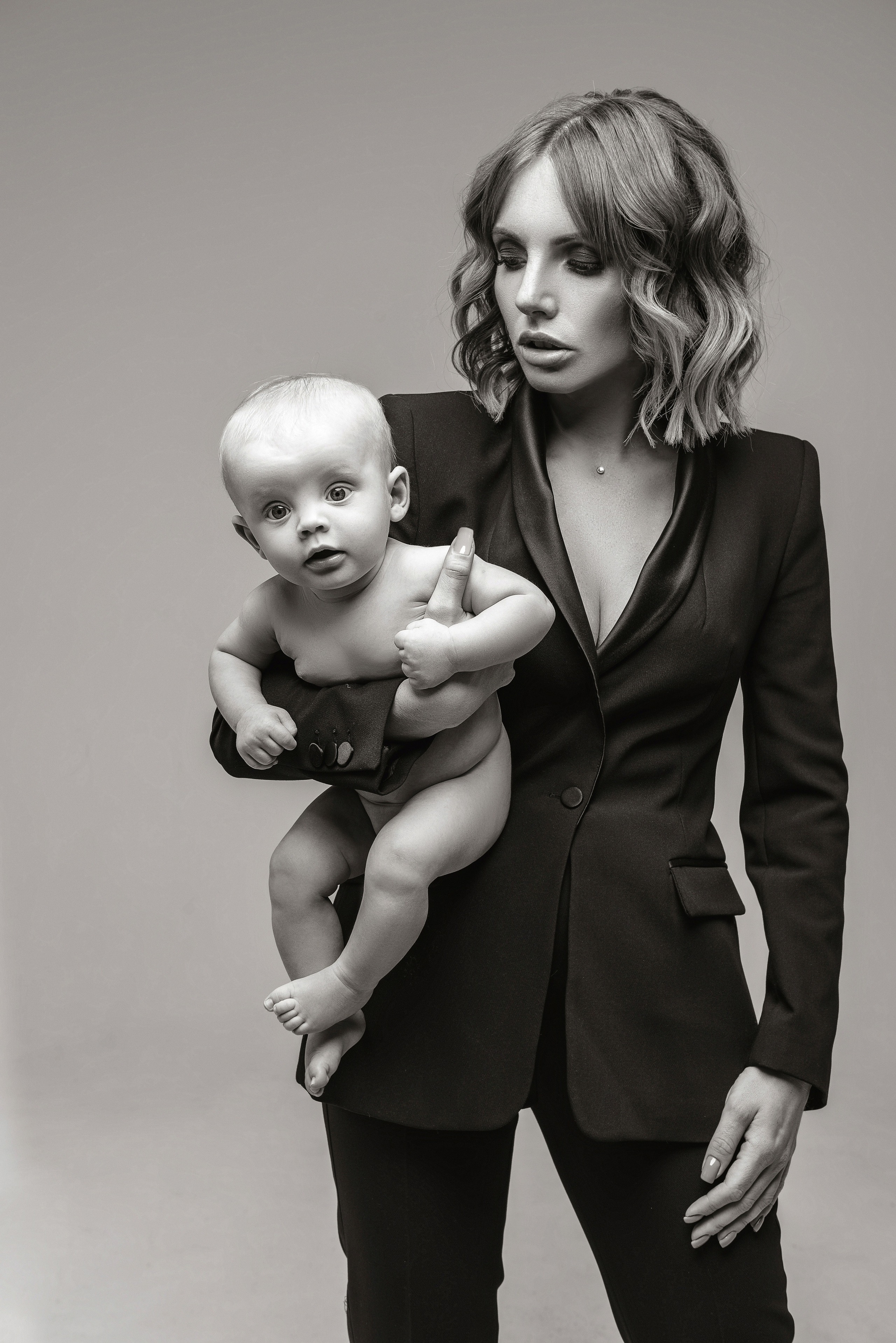 Y. Фотограф в Туле|Москве. Контент-съёмка, женские портреты, репортажные и съёмки для брендов