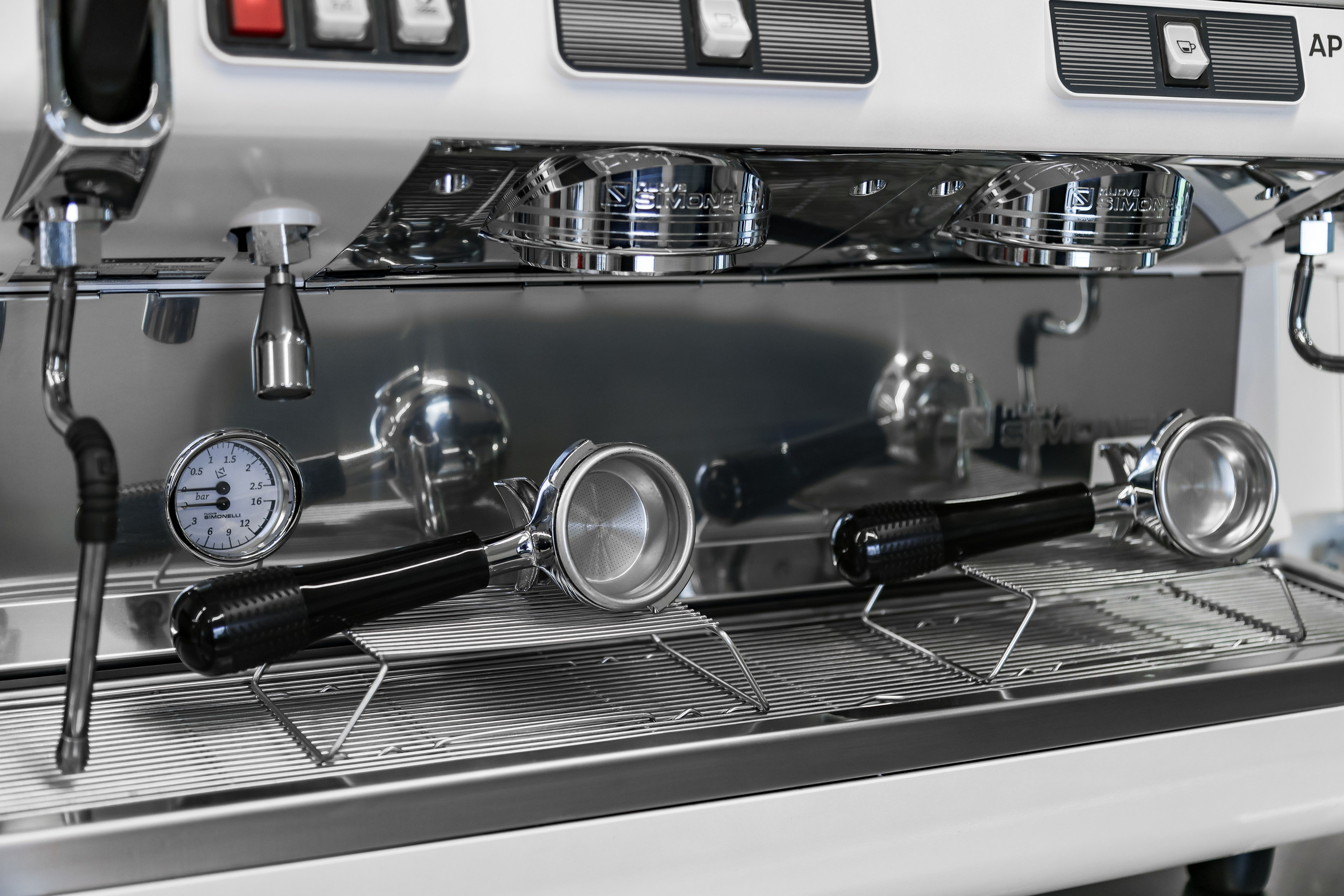 COFFEE MACHINES FOR MARKETPLACE. Mixturecaptures