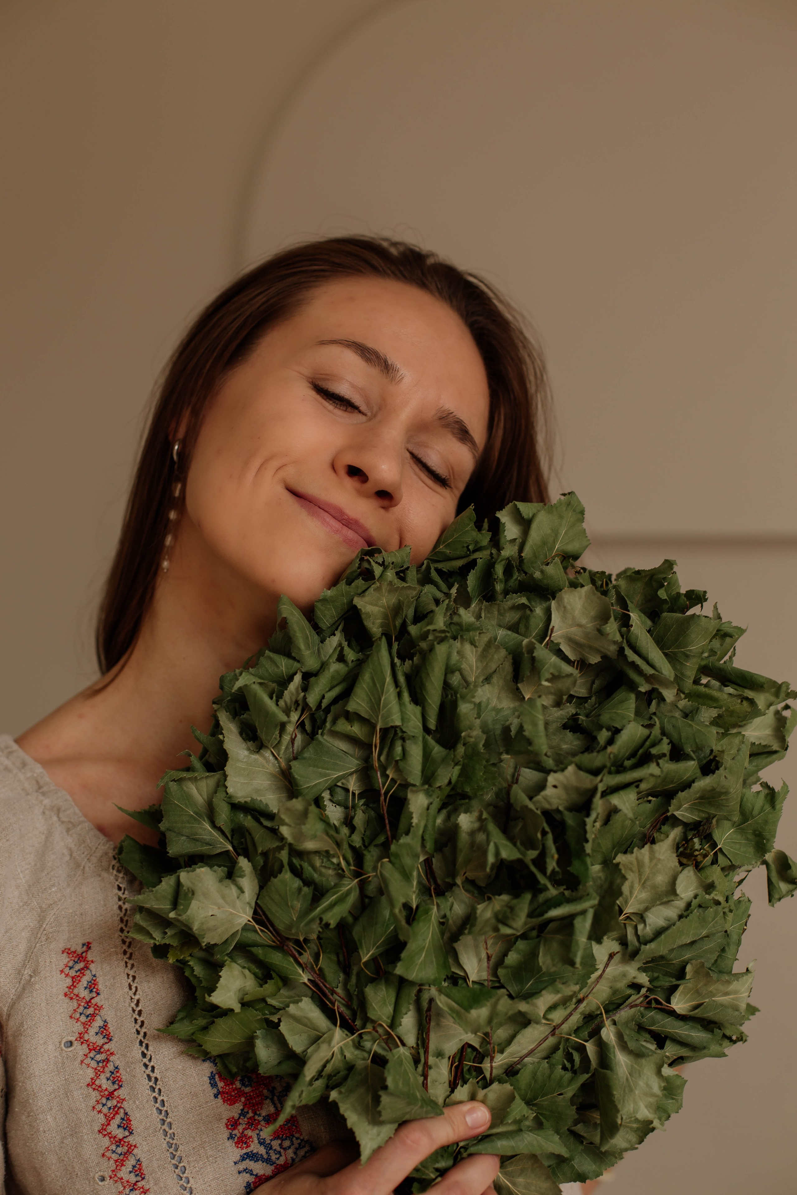 Алиса, женская баня, пеленание. Фотограф в Санкт-Петербурге Дарья Заплитная