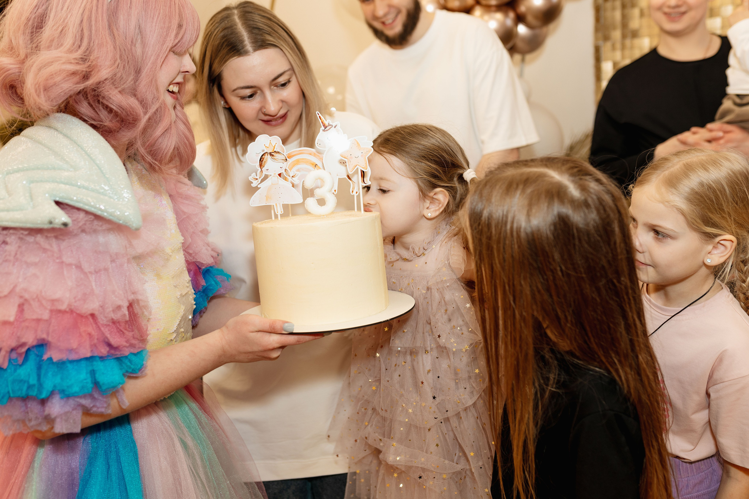 День рождения в Домми. Фотограф в Красноярске по выгодной цене