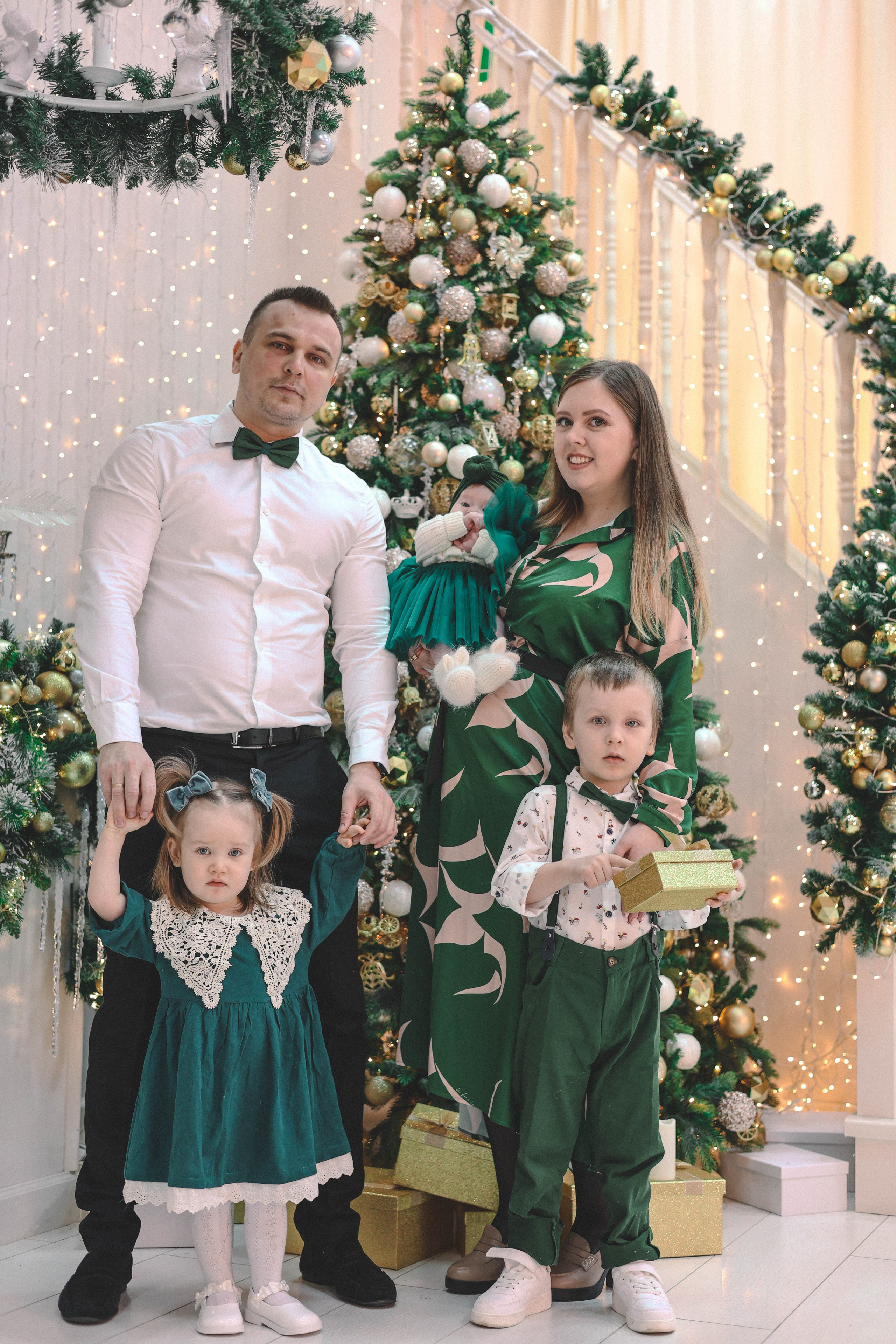 Новогодняя история «Яна и ее семья». Фотограф в Москве Анастасия Калинина