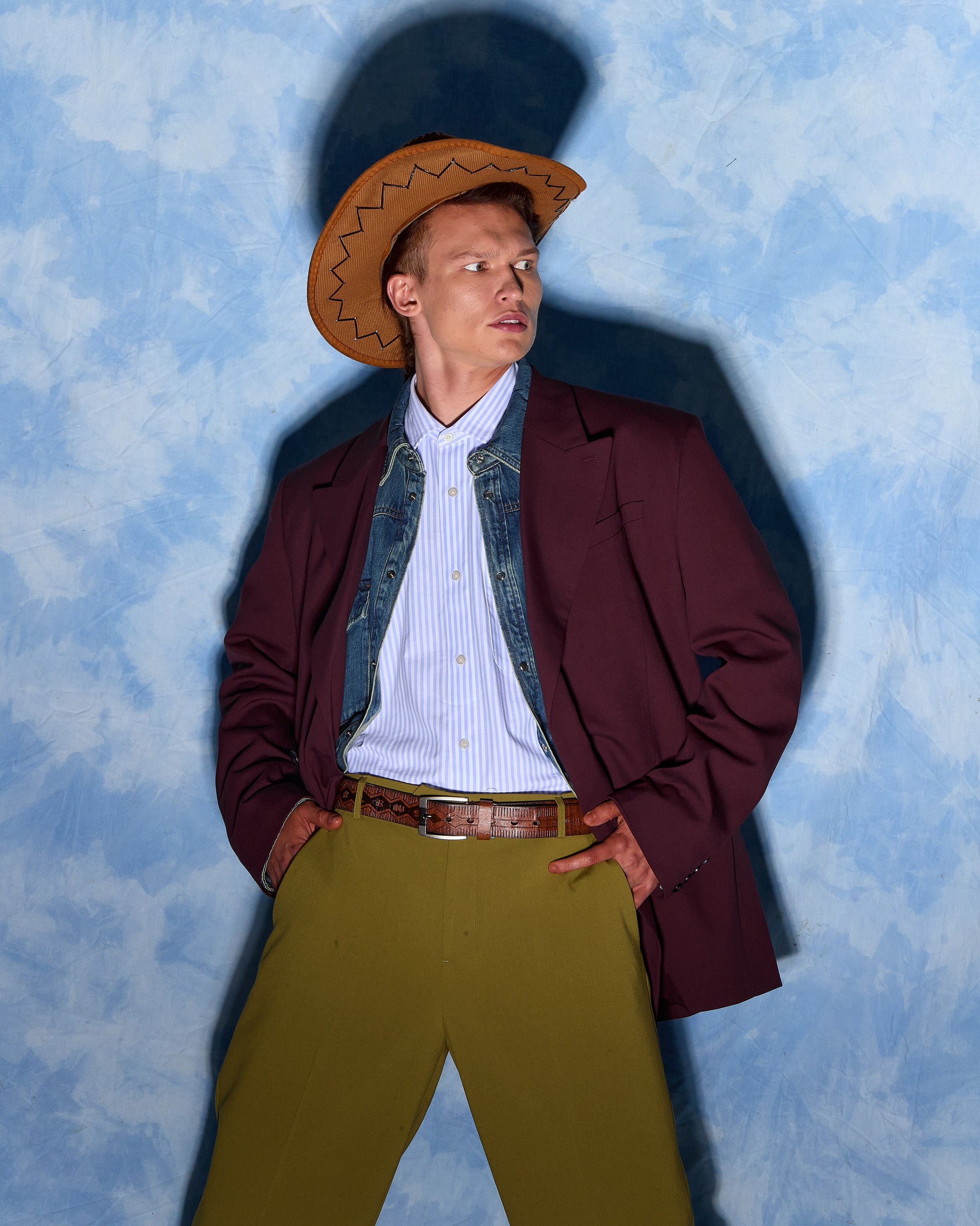 Winturov. Святослав Лебедев | Рекламный фотограф — Коммерческая съемка, Арт-дирекшн, AI-интеграция