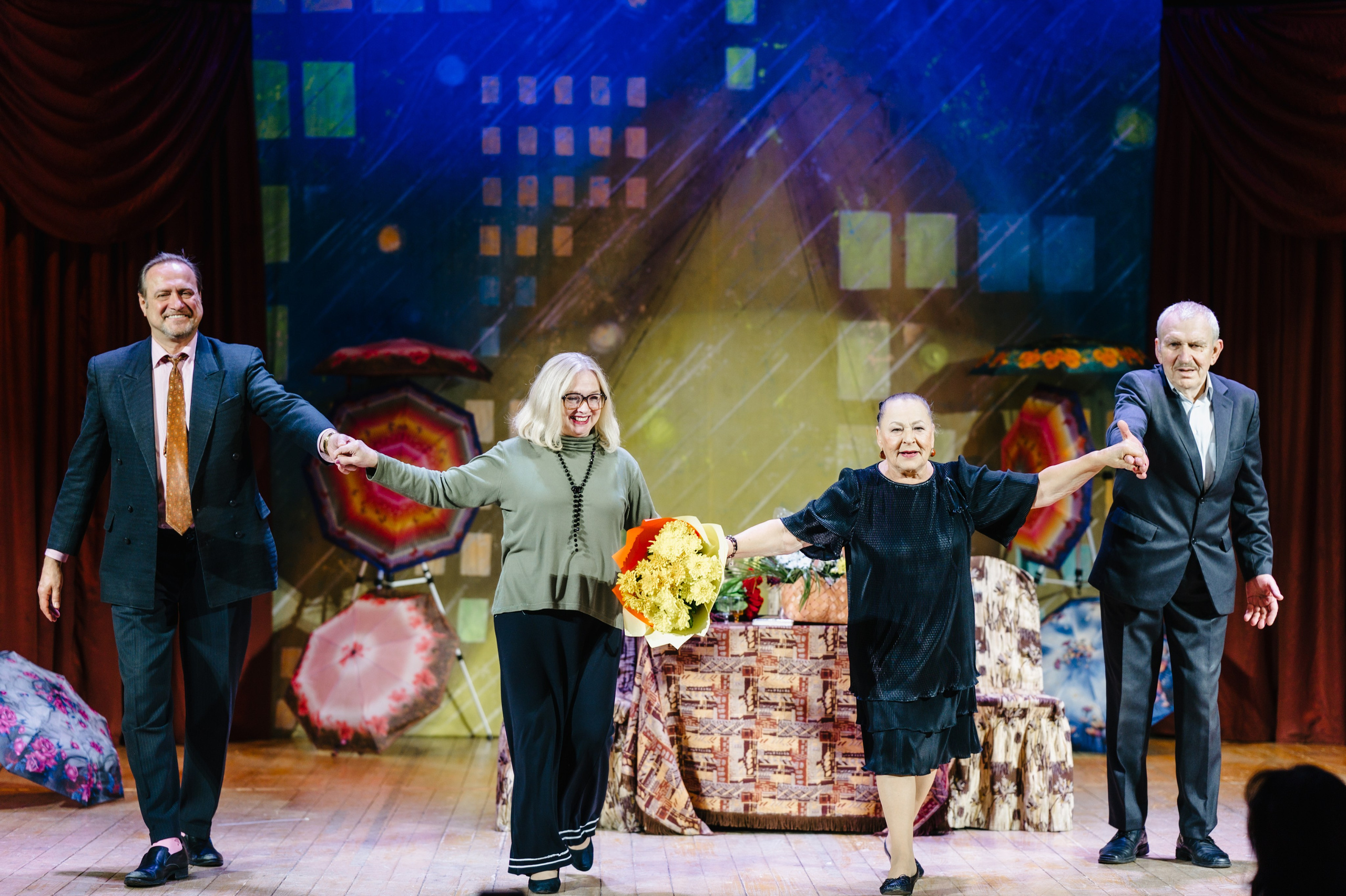 Спектакль «Незамужняя женщина»