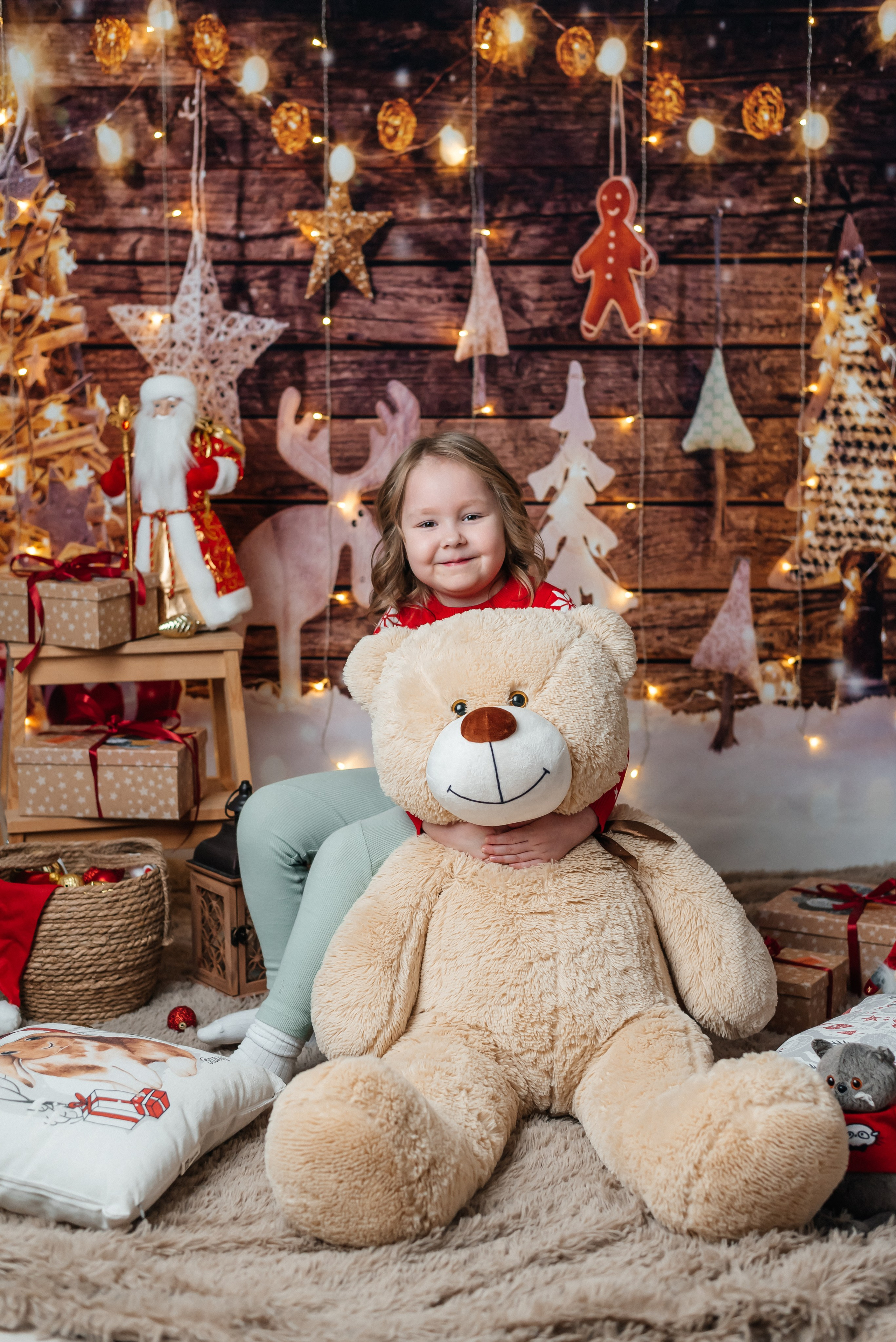 Мини-фотозона новогодняя «На Проспекте». Фотограф Лилия Арсланова Уфа Стерлитамак. Свадебные и семейные фотосесссии