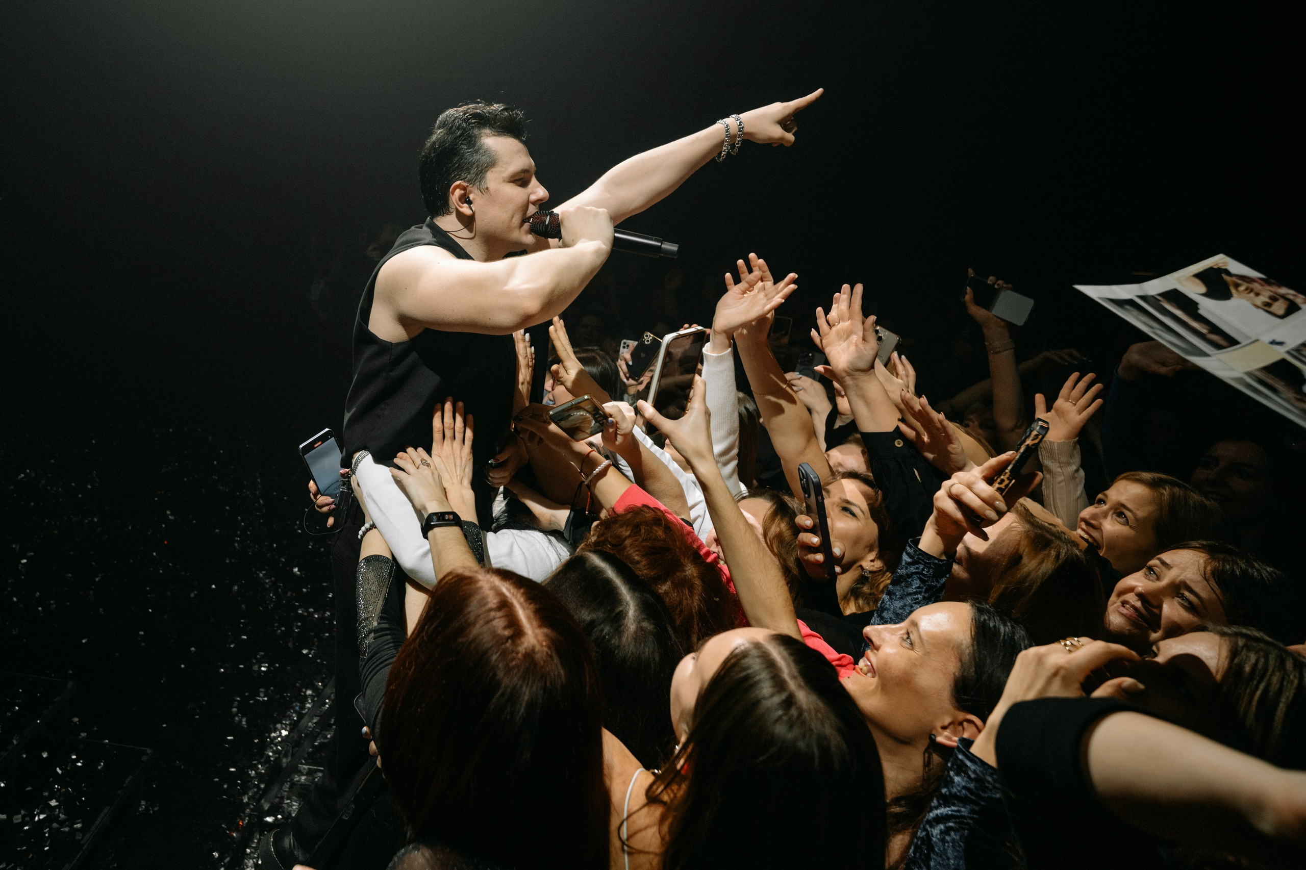 NЮ. РЕПОРТАЖНЫЙ И БИЗНЕС ФОТОГРАФ В МОСКВЕ, ЕГОР НИКОЛАЕВ