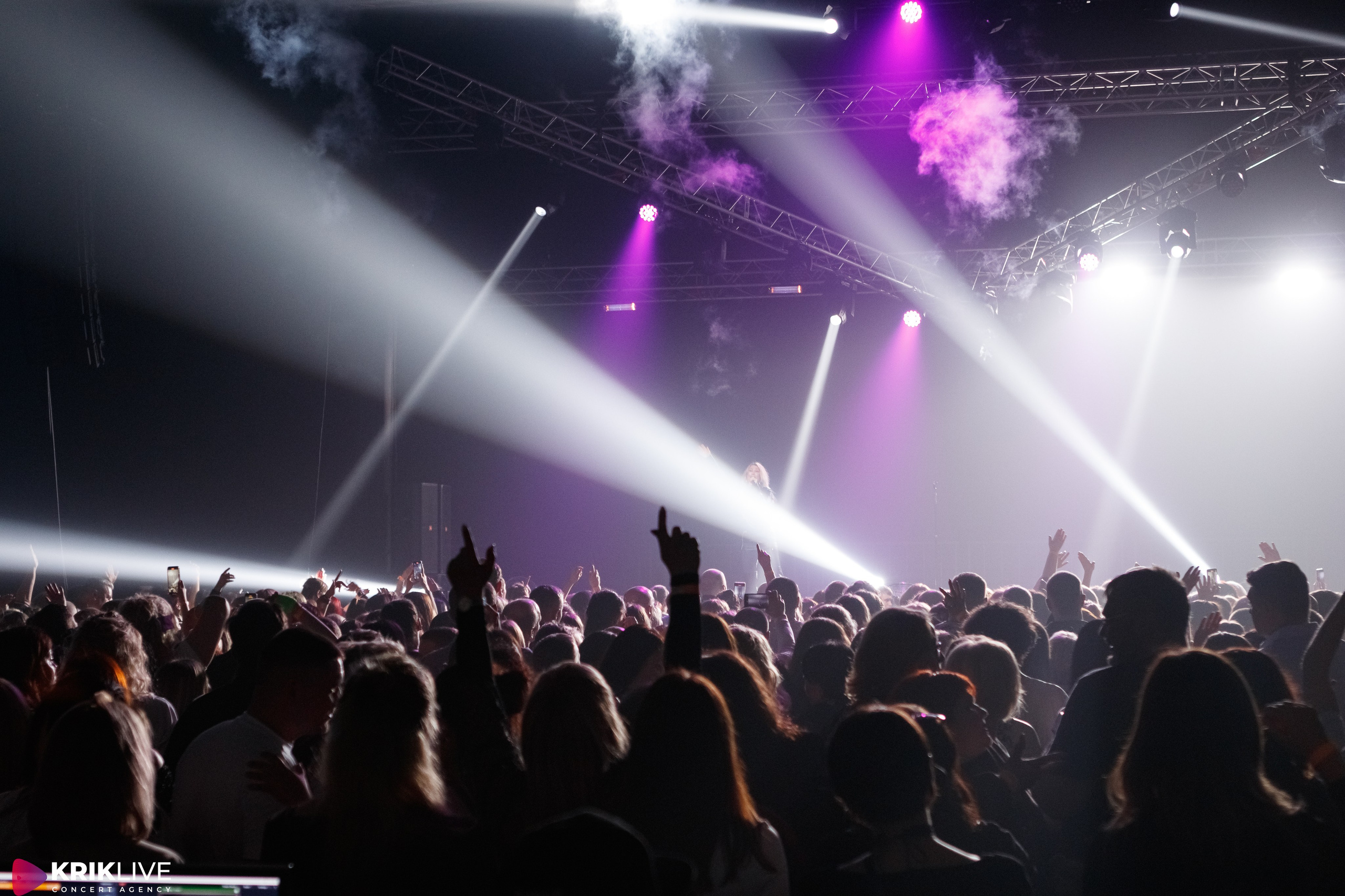 Дискач 90-х. Портретный и пейзажный фотограф Никита Павлов