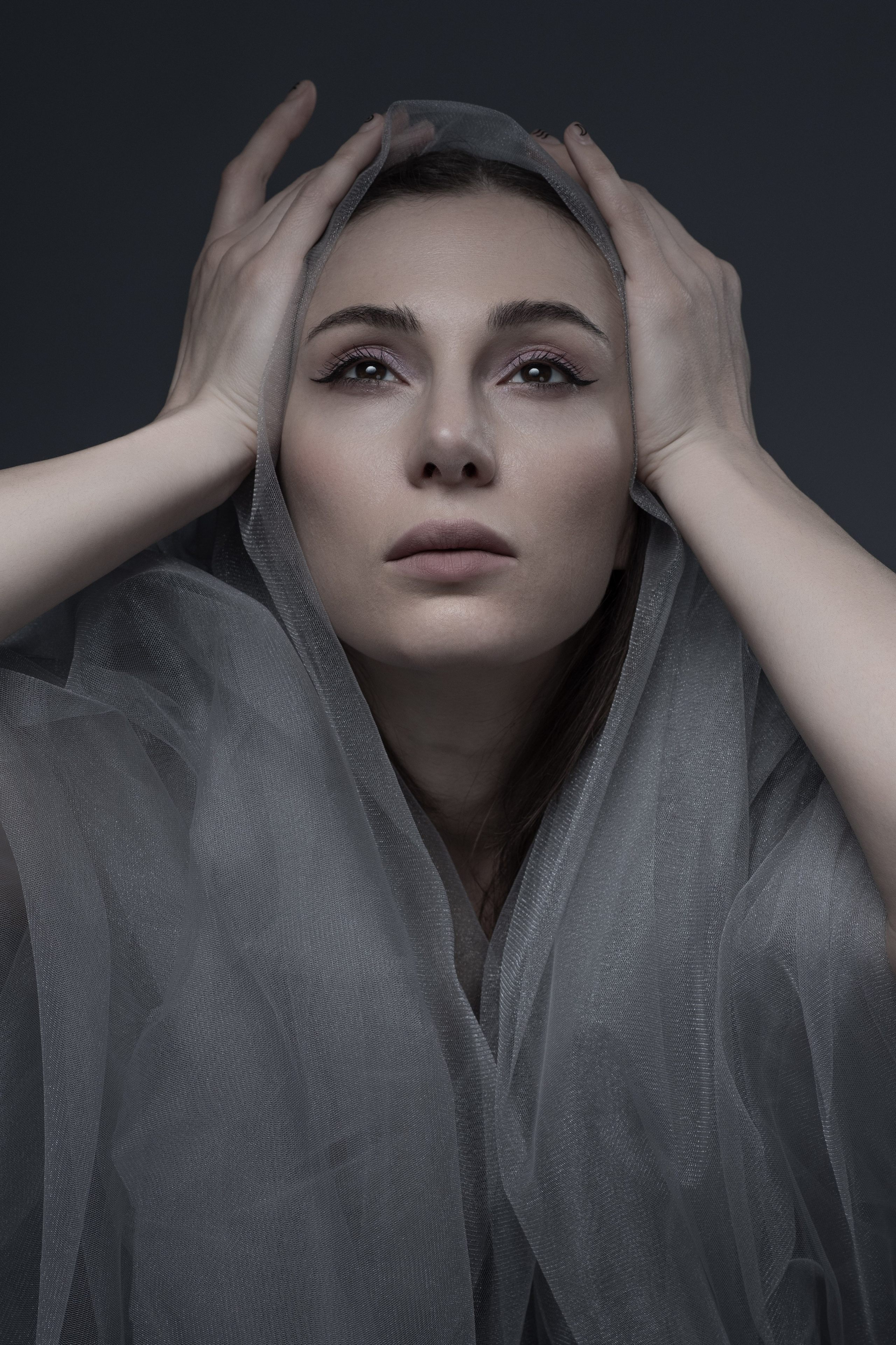 Gray sky dancer. Portrait photographer in Minsk Slava Potalakh