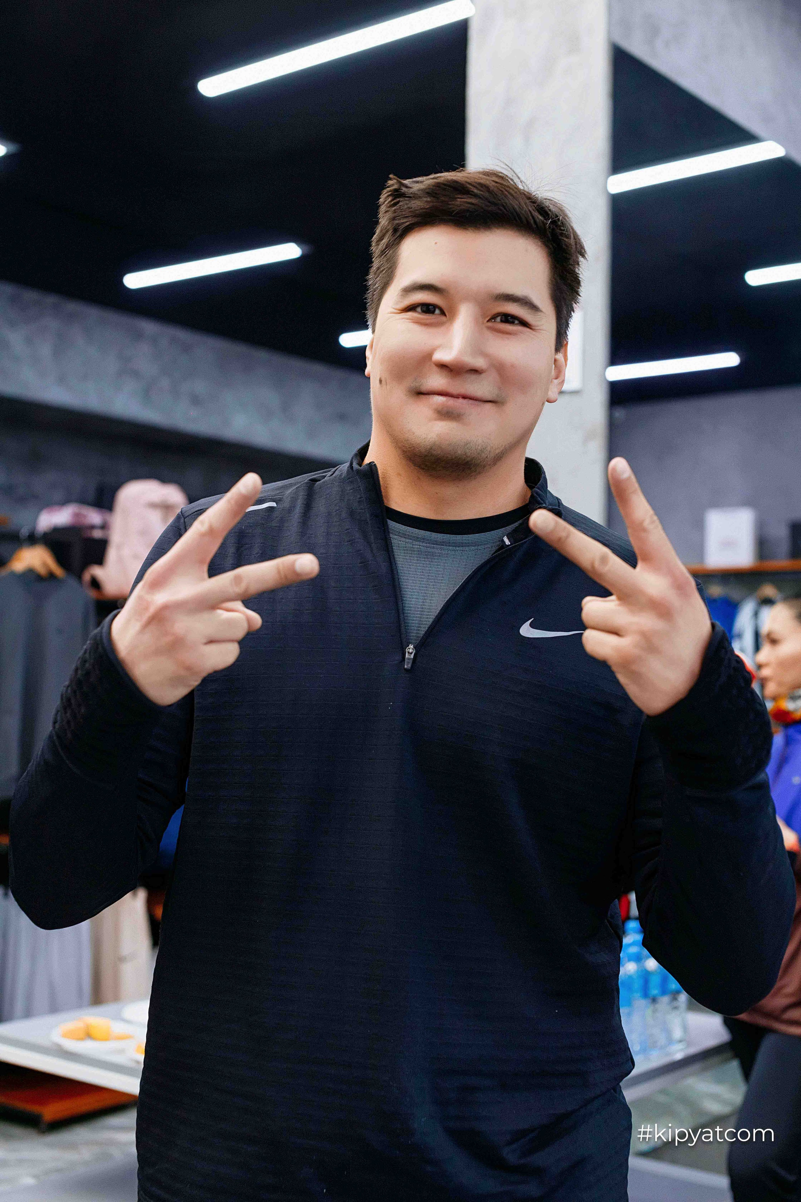 RUNHARD BY SPORTNATION