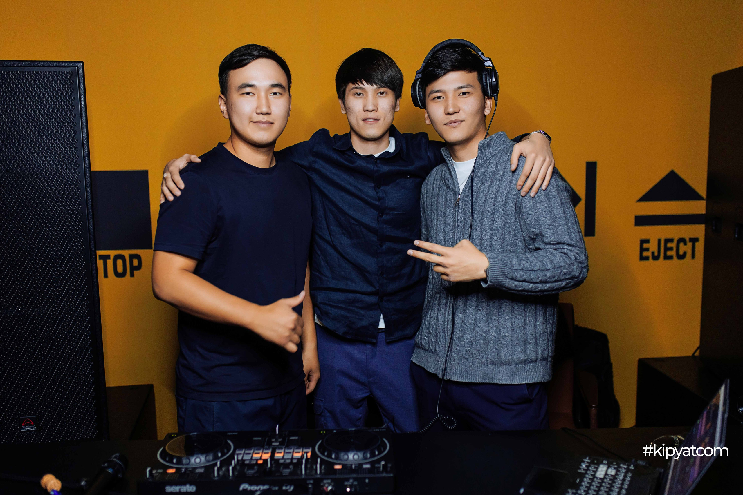 Accord Musical RestoBar. Кипятком Шымкент