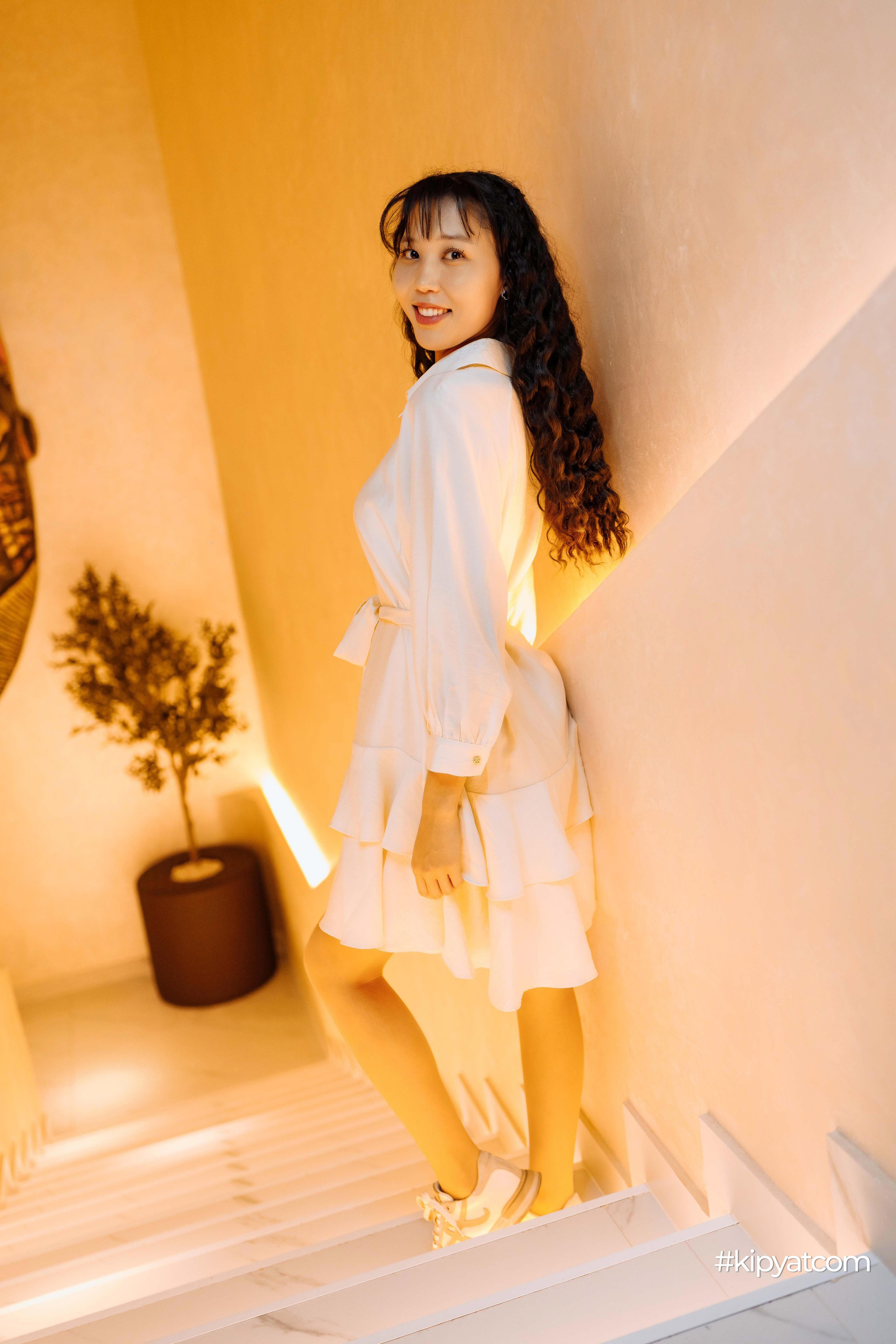 AVA