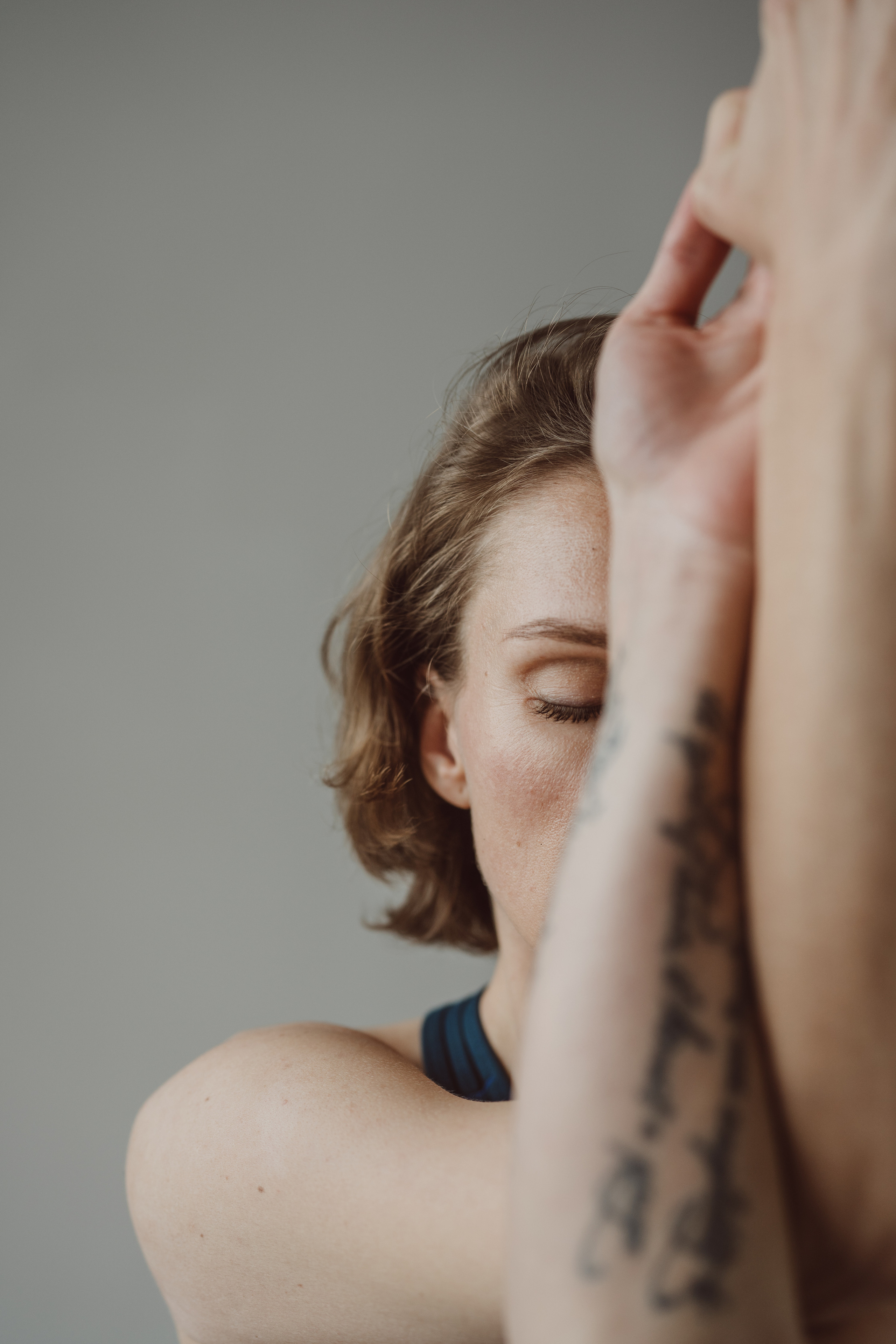 Съемка для контента_йога. Фотограф в Болгарии Eliza Petrovskij