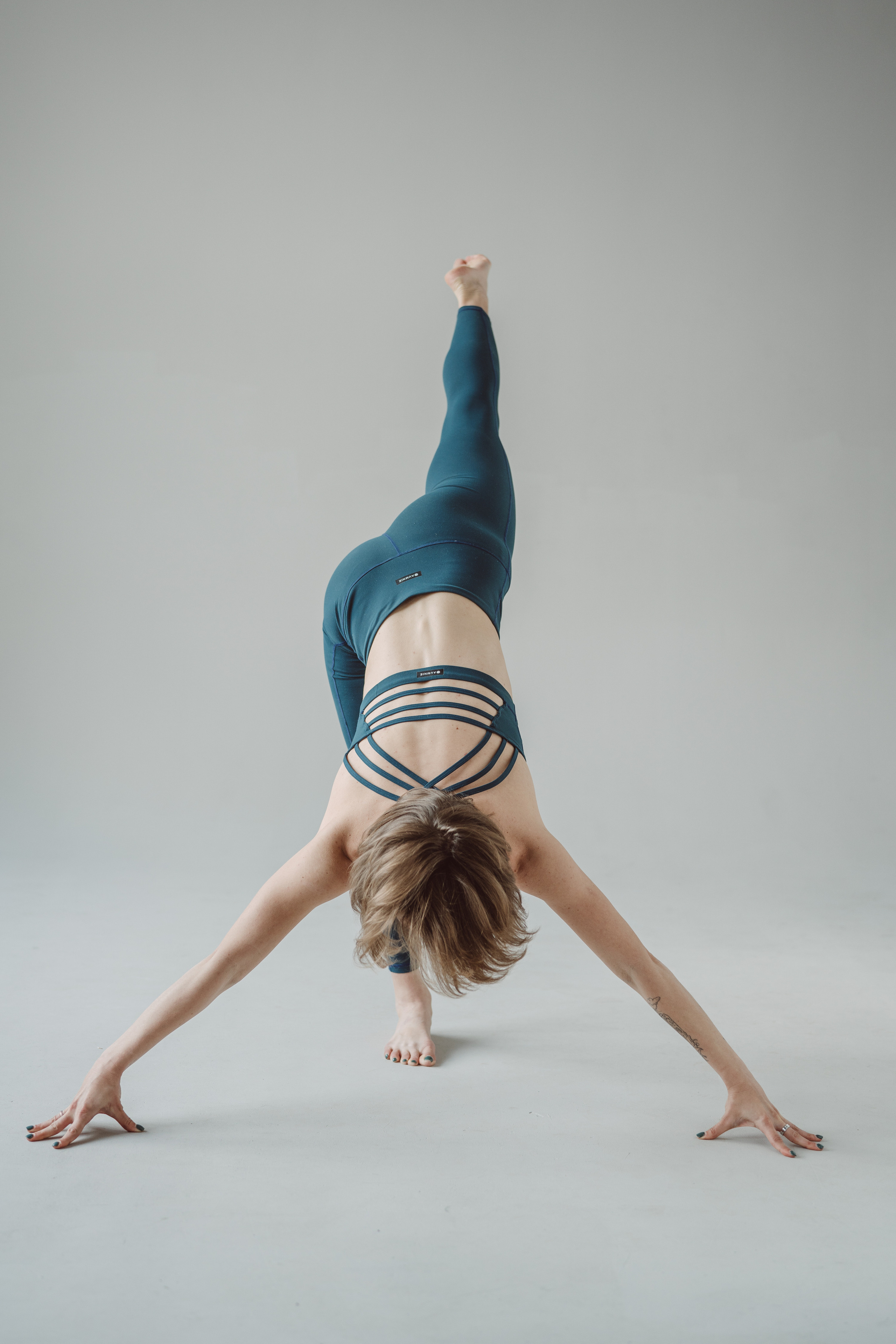 Съемка для контента_йога. Фотограф в Болгарии Eliza Petrovskij