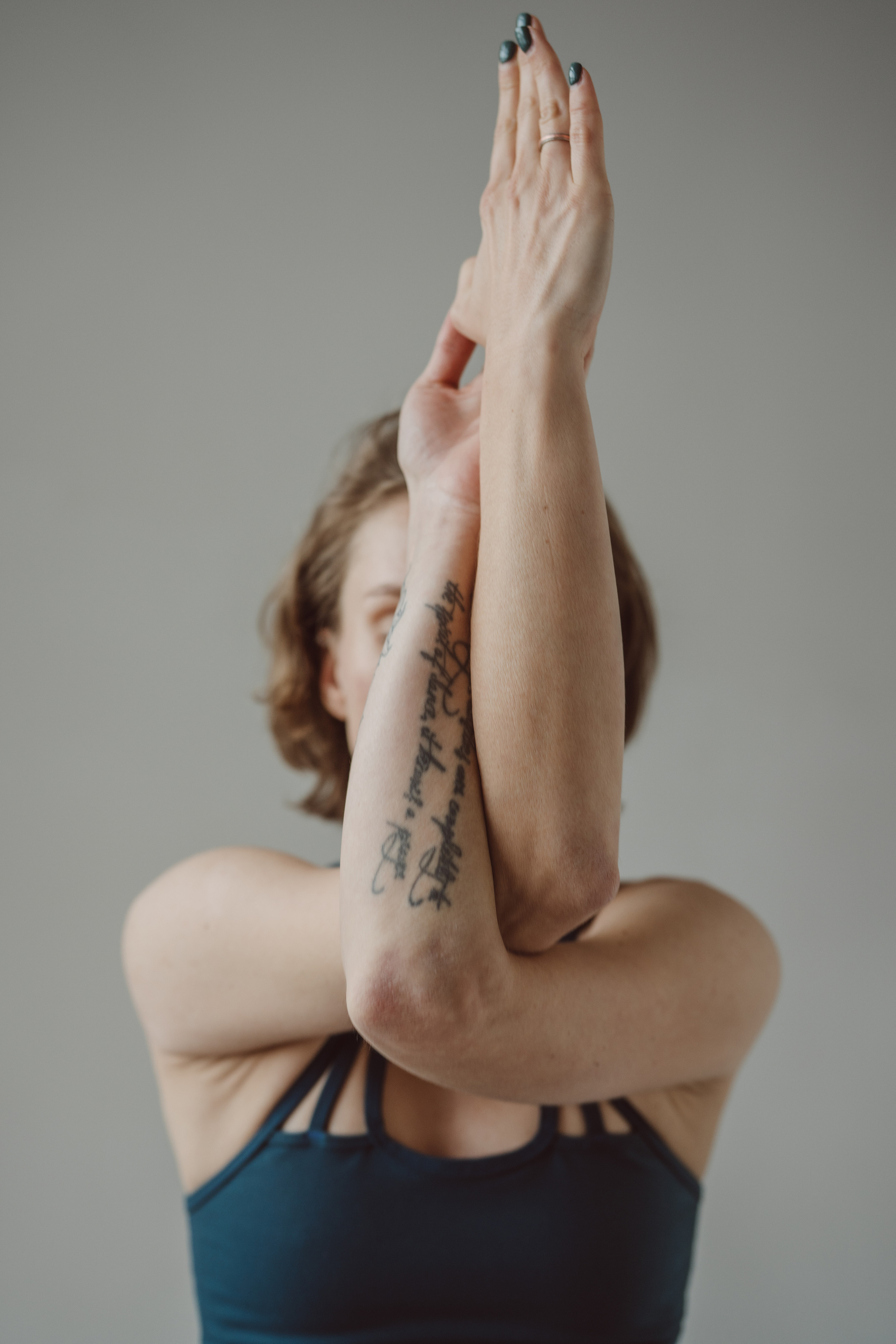 Съемка для контента_йога. Фотограф в Болгарии Eliza Petrovskij