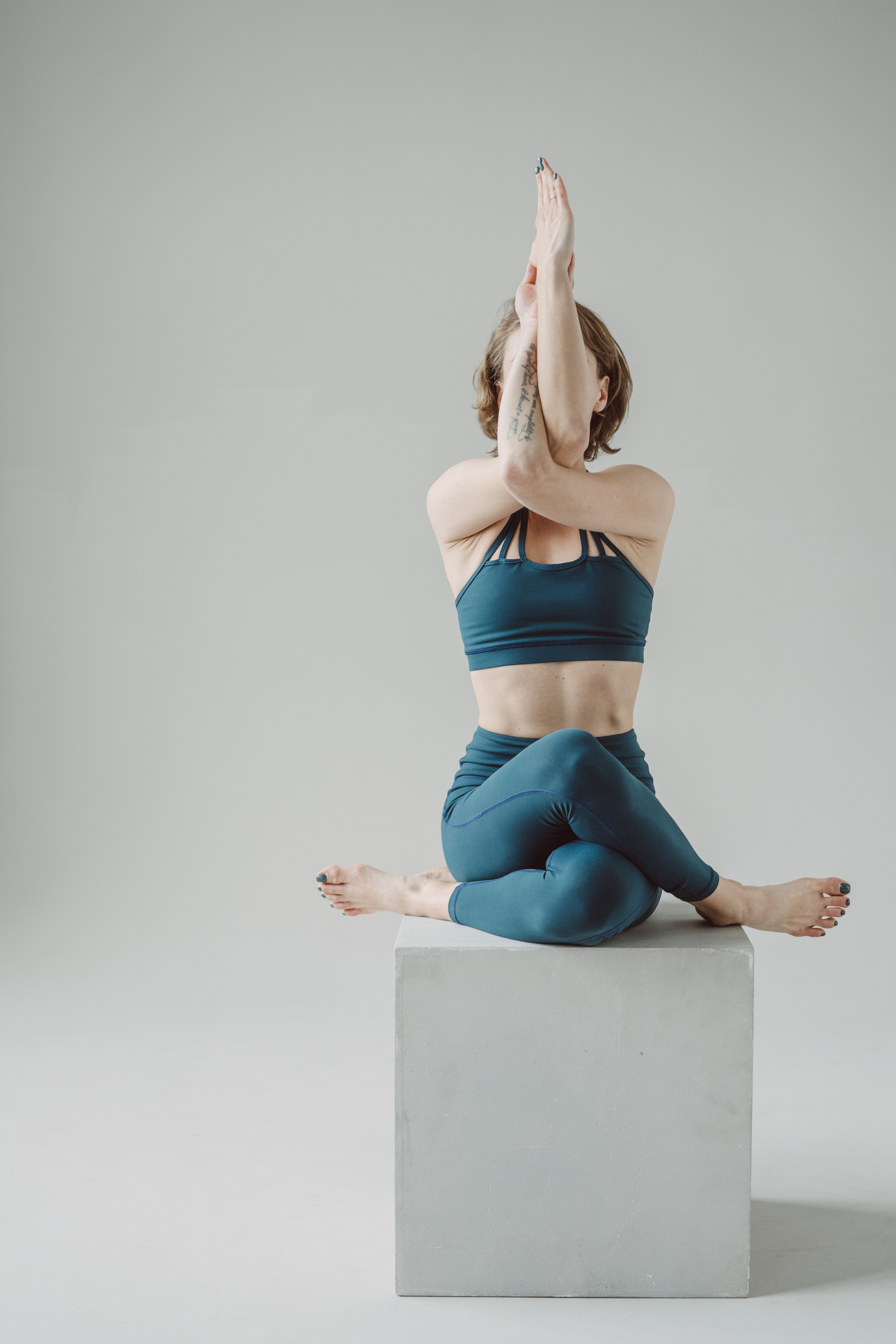 Съемка для контента_йога. Фотограф в Болгарии Eliza Petrovskij