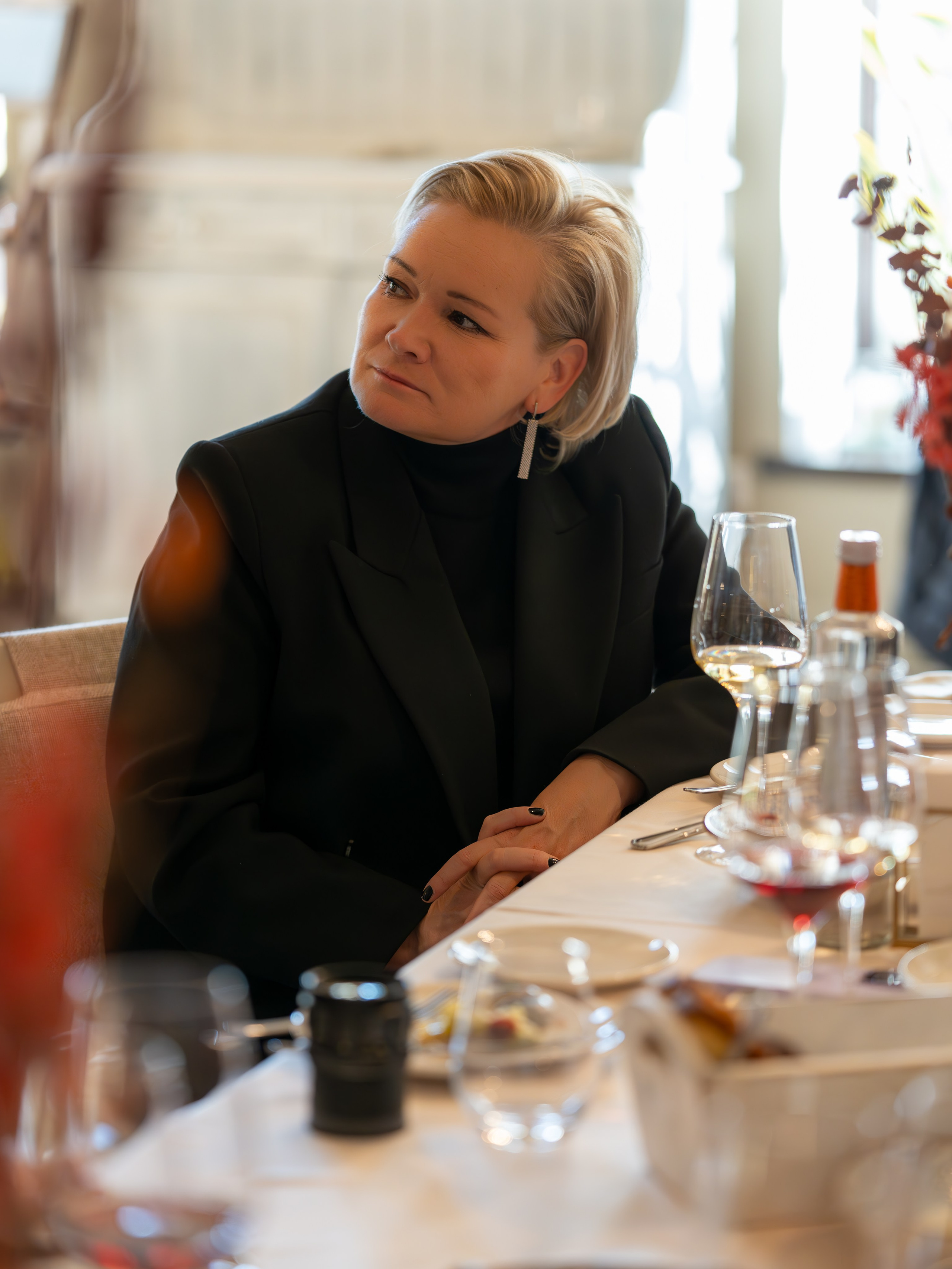 Литературная мастерская с Ольгой Шутовой в «Винотеррии». Репортажный фотограф в Красной Поляне и Сочи Павлюченко Екатерина