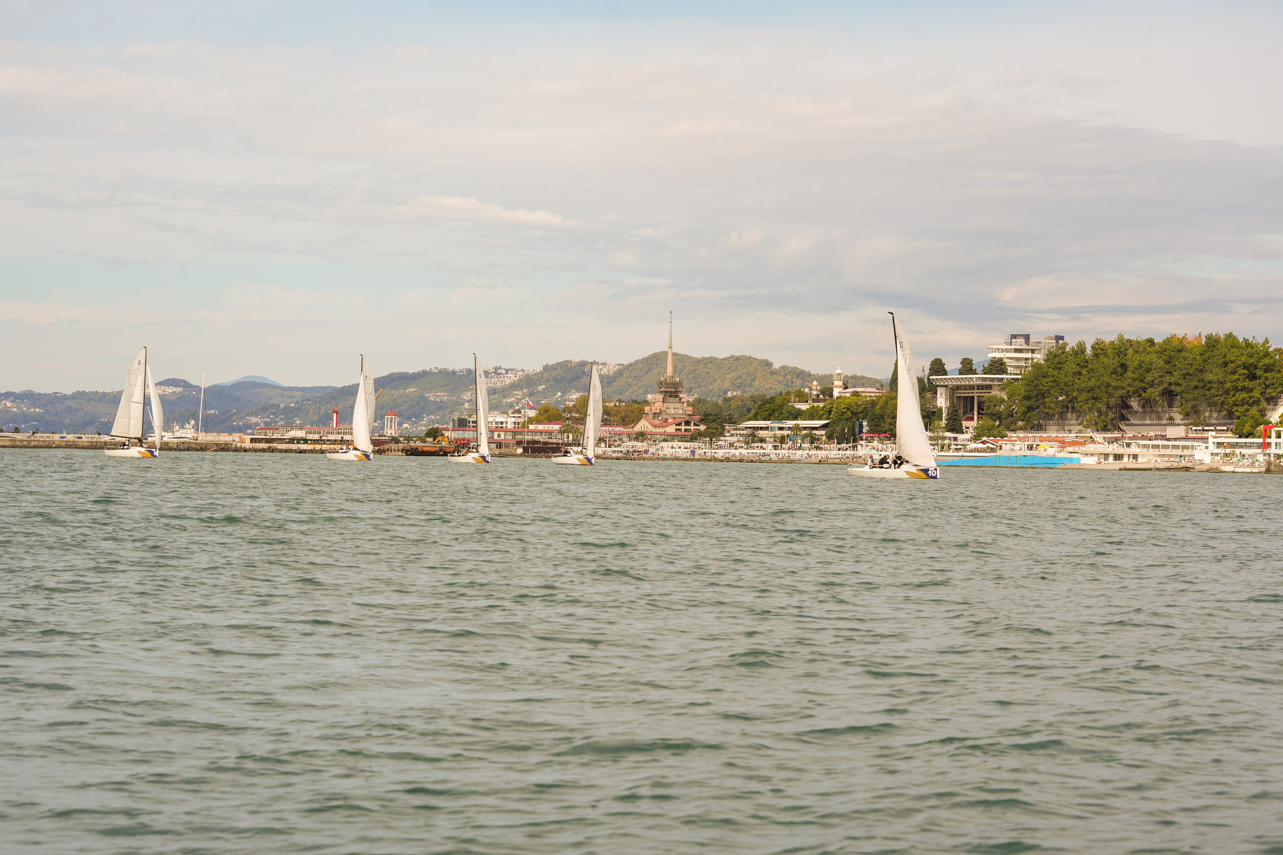 Яхтенная регата для компании Агрегатка. Репортажный фотограф в Красной Поляне и Сочи Павлюченко Екатерина