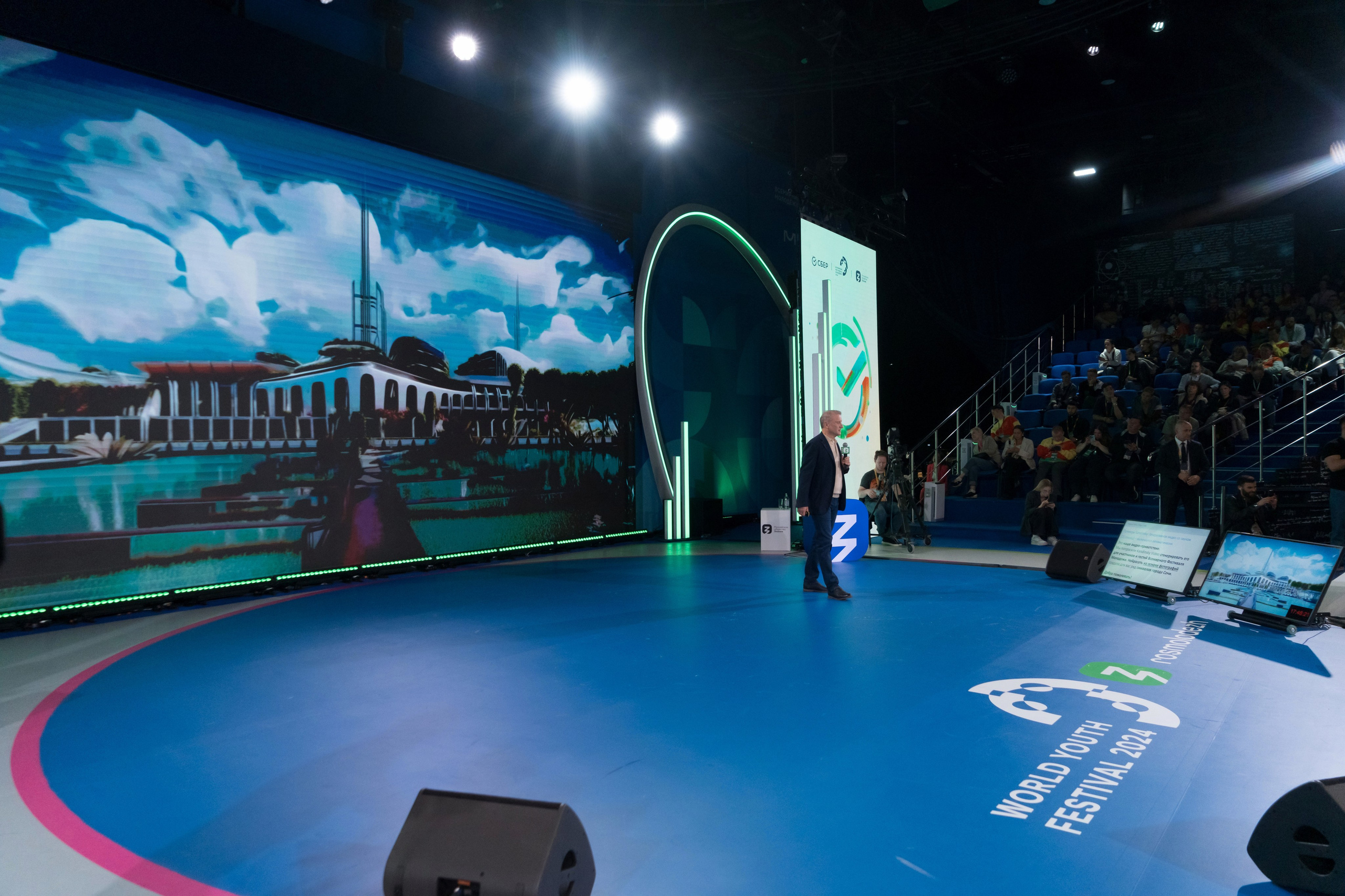 Герман Греф на Всемирном Фестивале Молодежи 2024. Репортажный фотограф в Красной Поляне и Сочи Павлюченко Екатерина