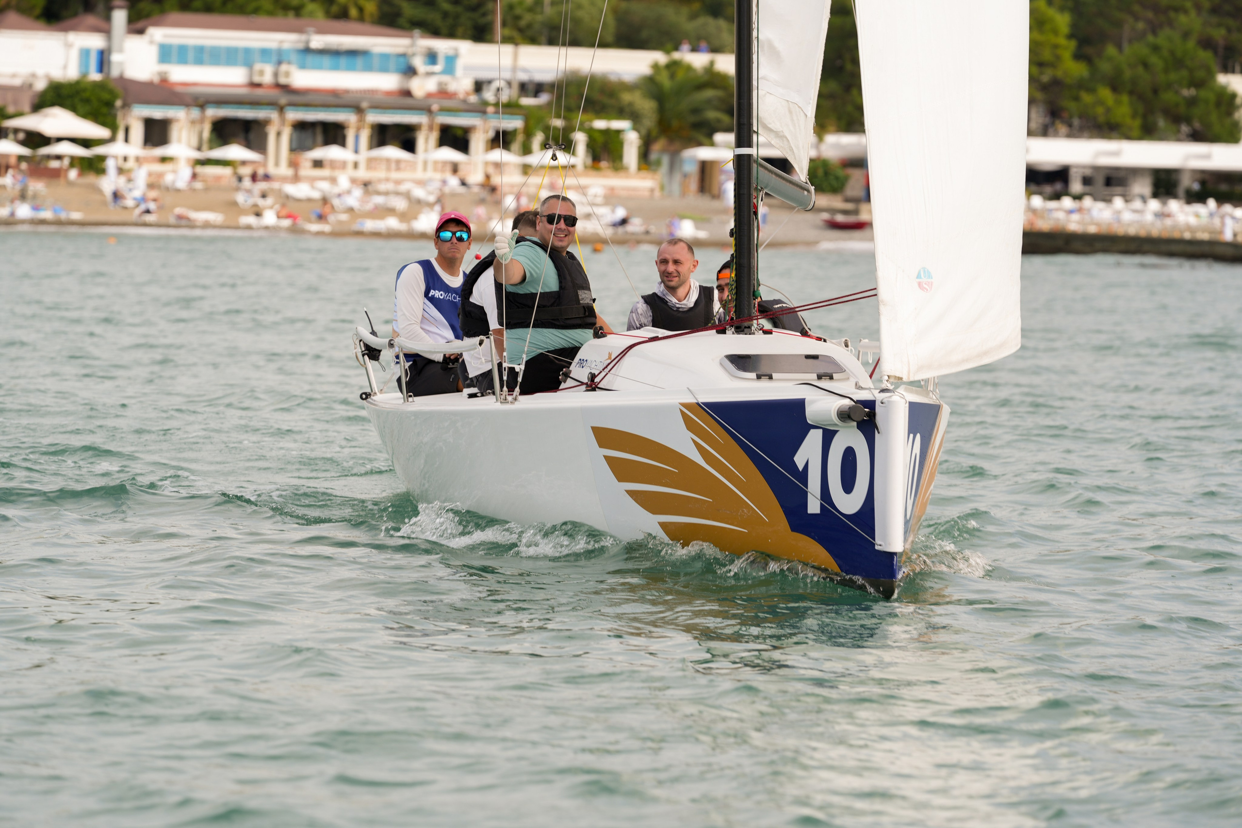 Яхтенная регата для компании Агрегатка. Репортажный фотограф в Красной Поляне и Сочи Павлюченко Екатерина