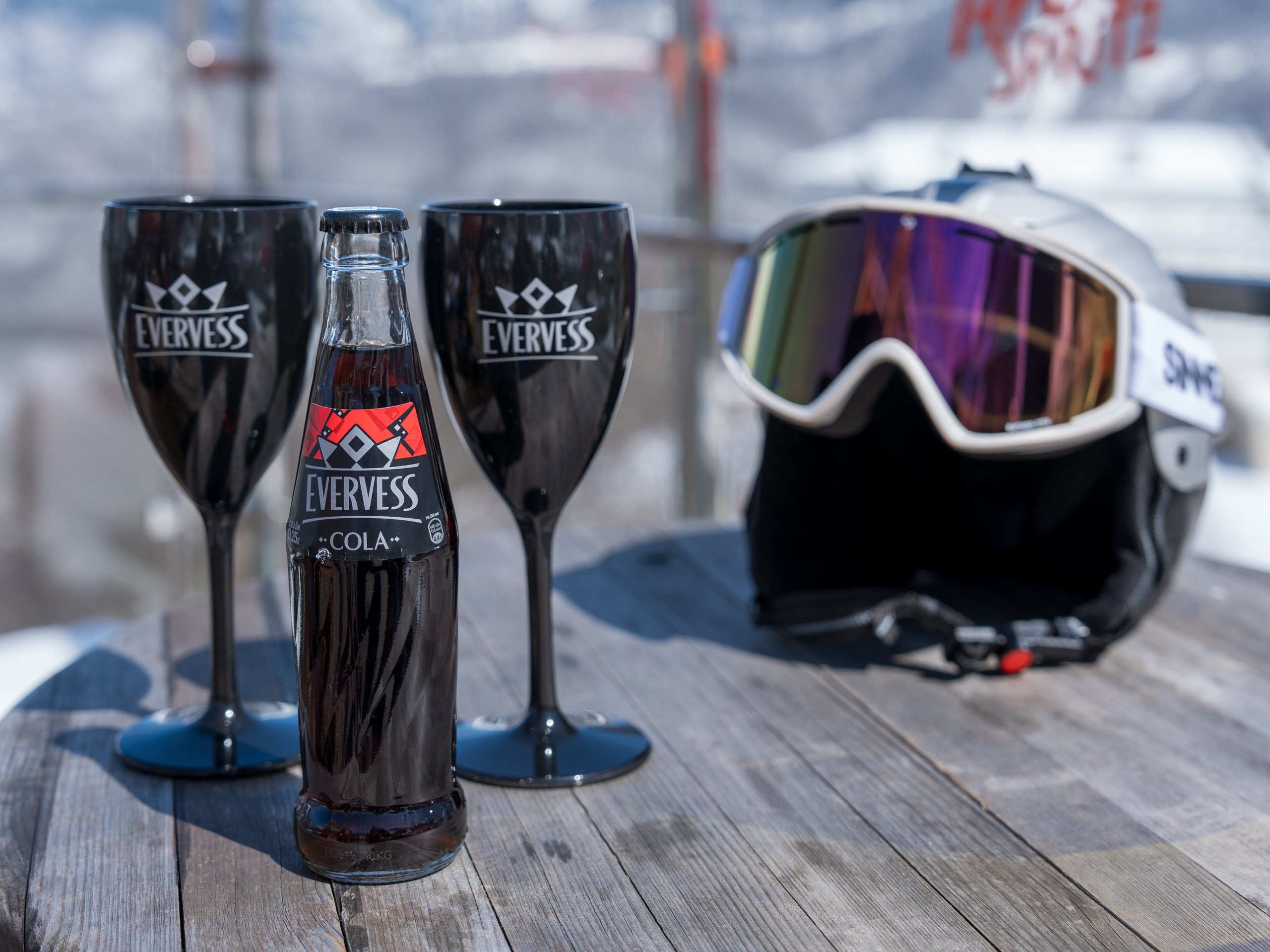 Компания «EVERVESS»: отчет с точек продаж на курортах Красной Поляны. Репортажный фотограф в Красной Поляне и Сочи Павлюченко Екатерина