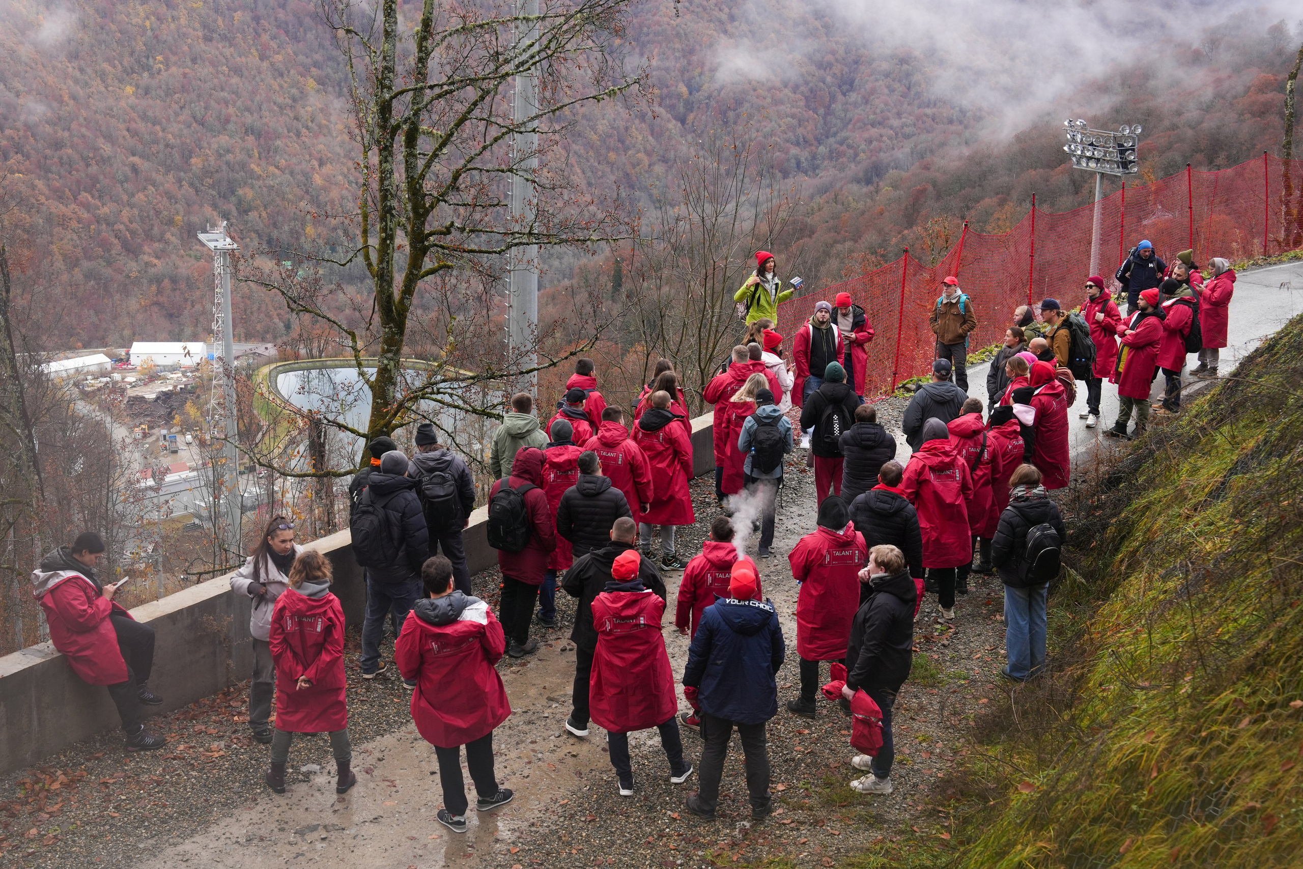 MICE мероприятие — хайкинг на курорте Роза Хутор. Репортажный фотограф в Красной Поляне и Сочи Павлюченко Екатерина