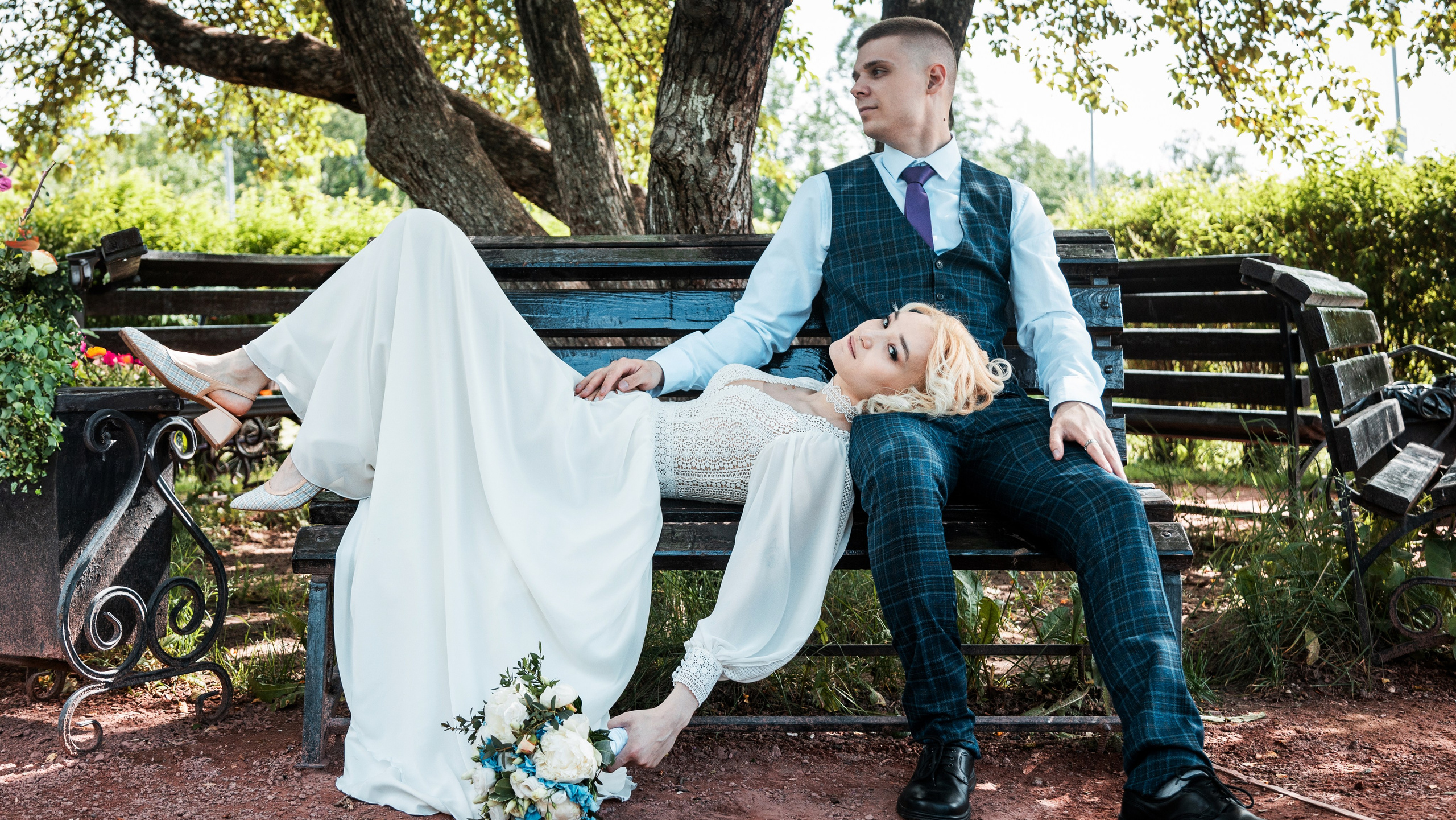 Илья и София. Команда фотографов и дизайнеров в Егорьевске