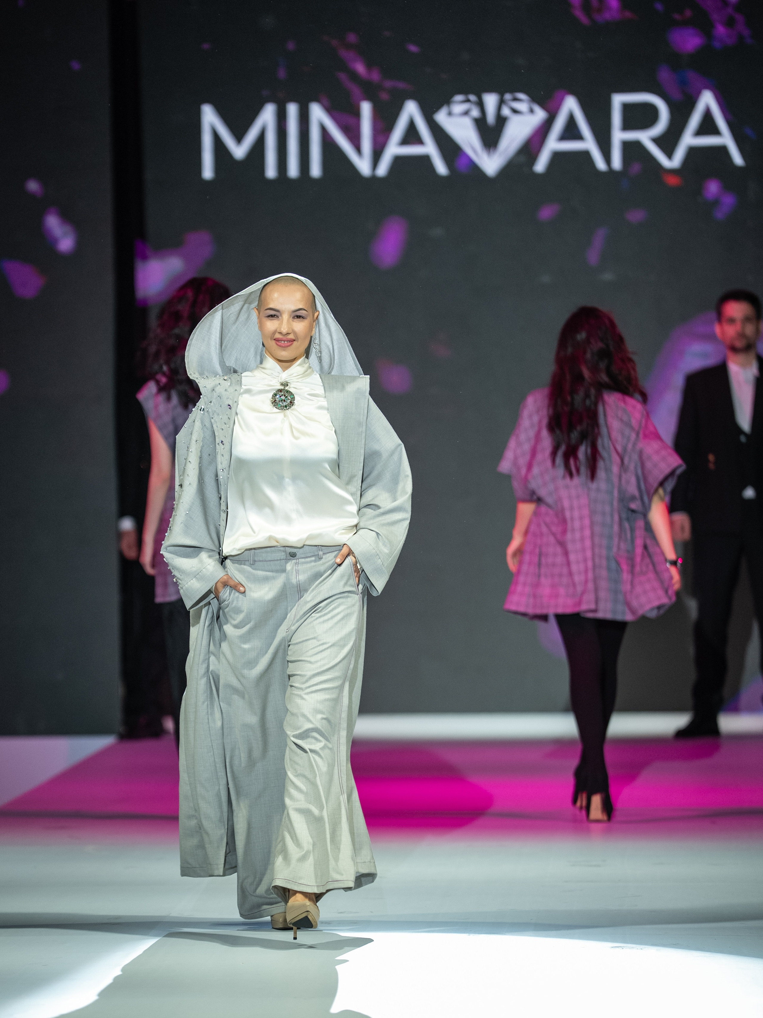 Eurasia Fashion Week Minavara. Сайт Алматинского НЮ АРТ, будуар и фэшн фотографа Дениса Карпенко