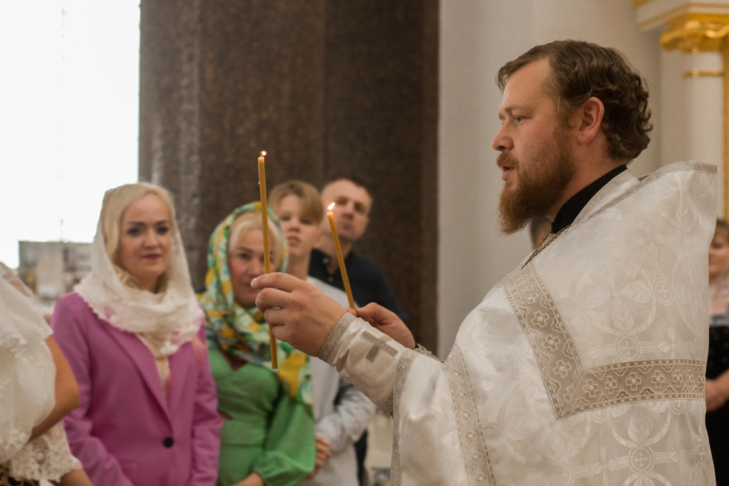 Софийский собор в г. Пушкин, крещение Евы. Контент- фотограф, рилсмейкер в Санкт- Петербурге Елена Грие