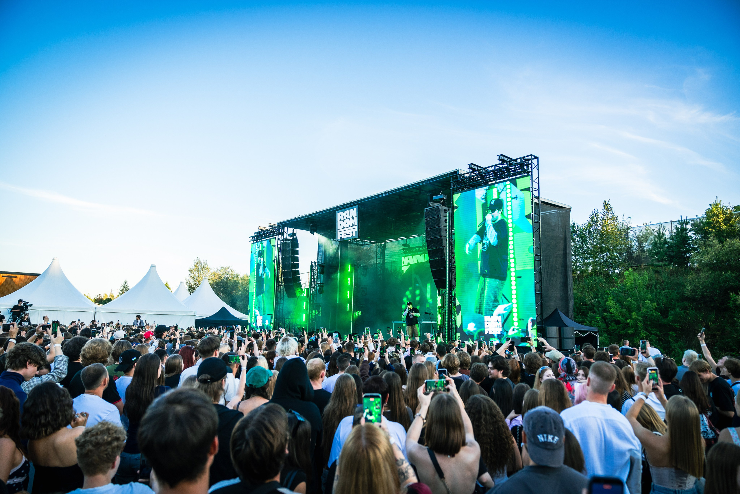 RANDOM FEST. Фотограф, ТГК; https://t.me/Dyniks_eyes Dynik