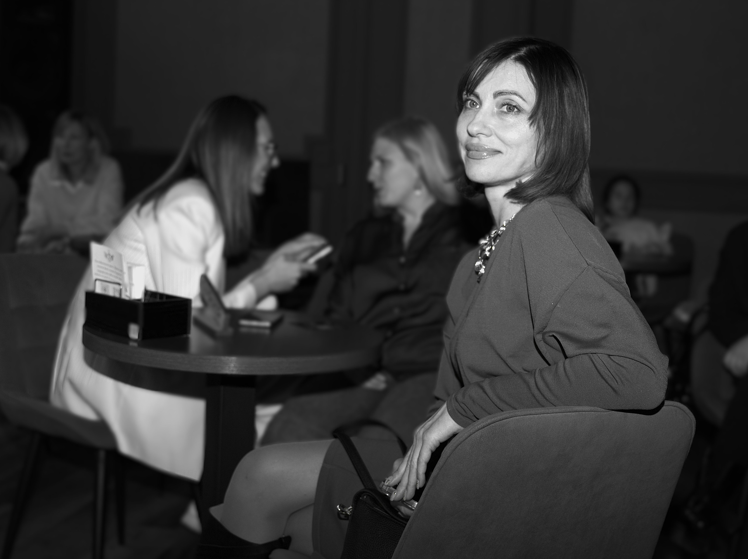 Своя Компания Открытие. Свадебный, студийный и репортажный фотограф в городе Москва