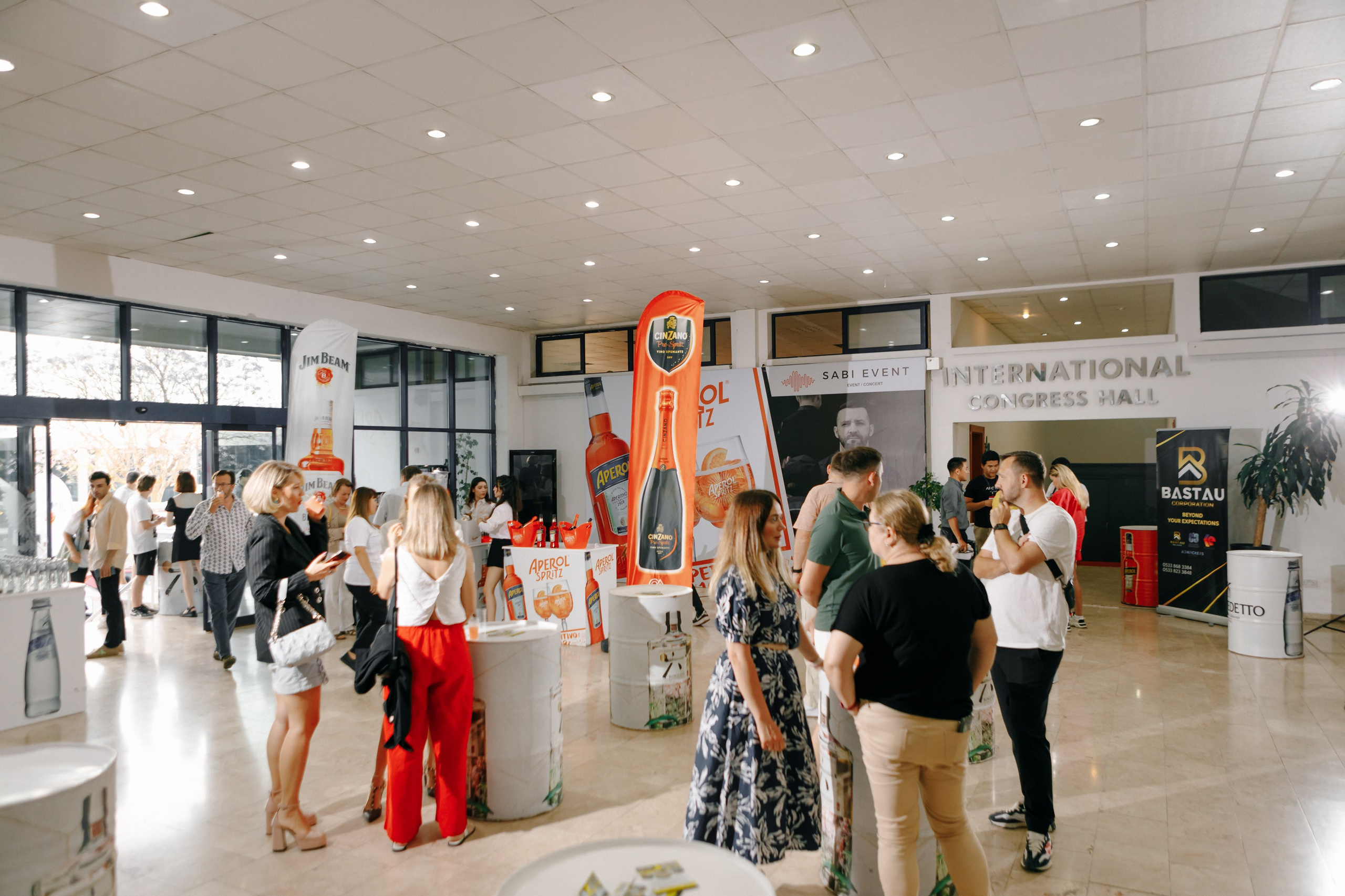 Stand Up. Photographer in Batumi, Georgia Pavel Sharnikov