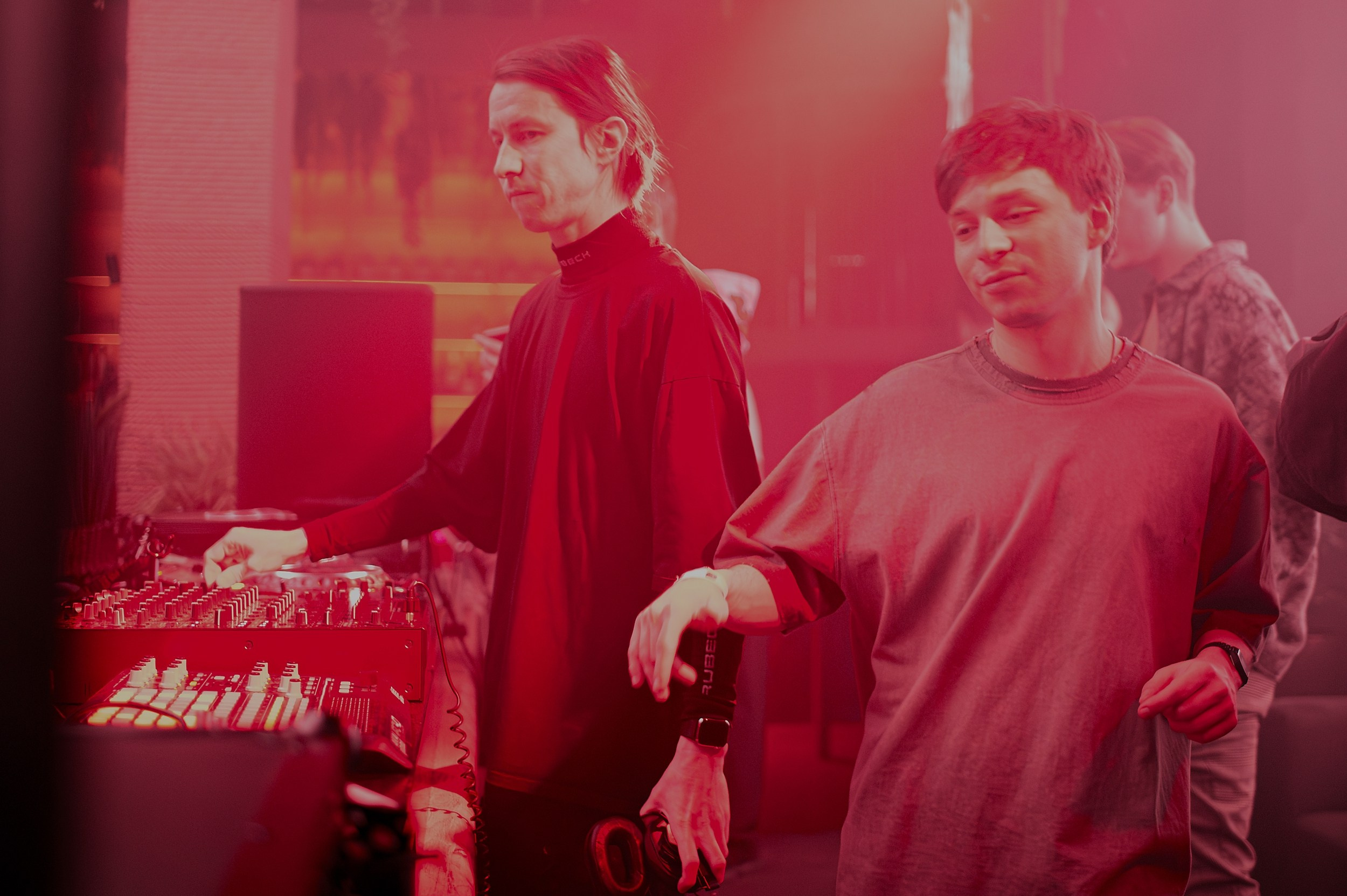 SHADOWAX live/bar Atmosphere. Фотограф Дмитрий Пименов