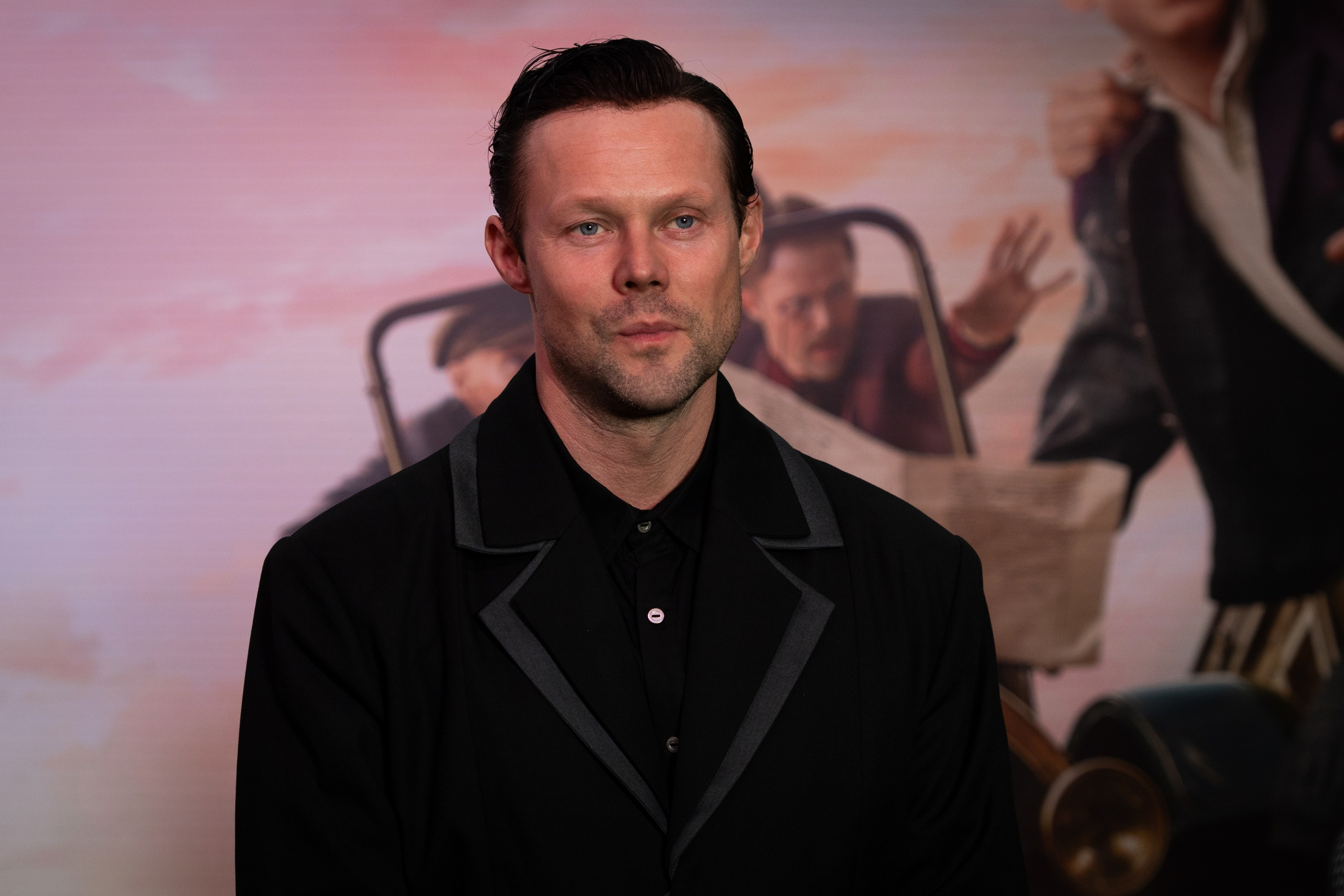 Премьера: Волчок. Илья Варин — Фотограф Москва, Тверь