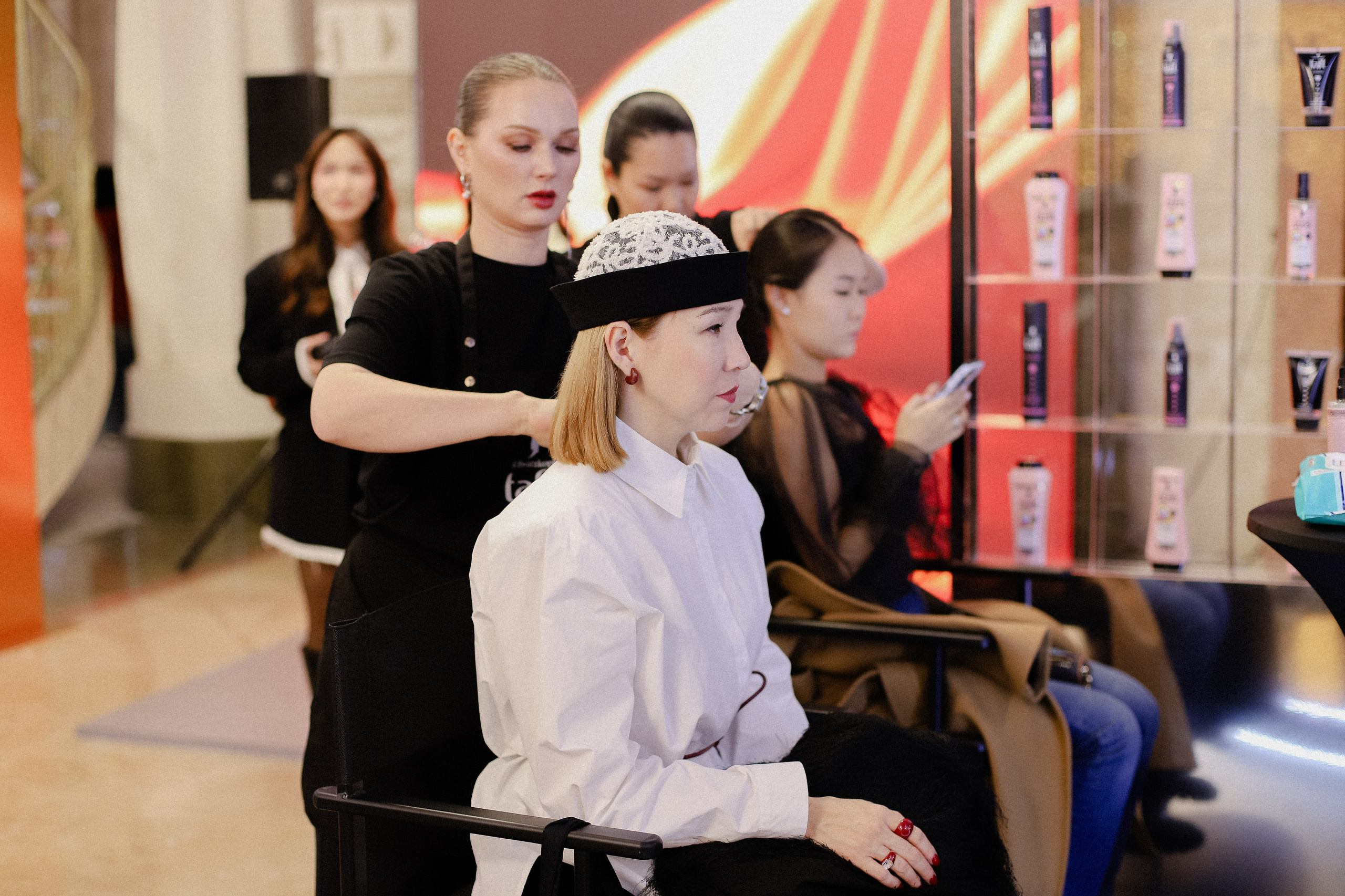 17.10 FWA зона Schwarzkopf и Perwoll. Фотограф в Алматы и Москве Даша Пушкина