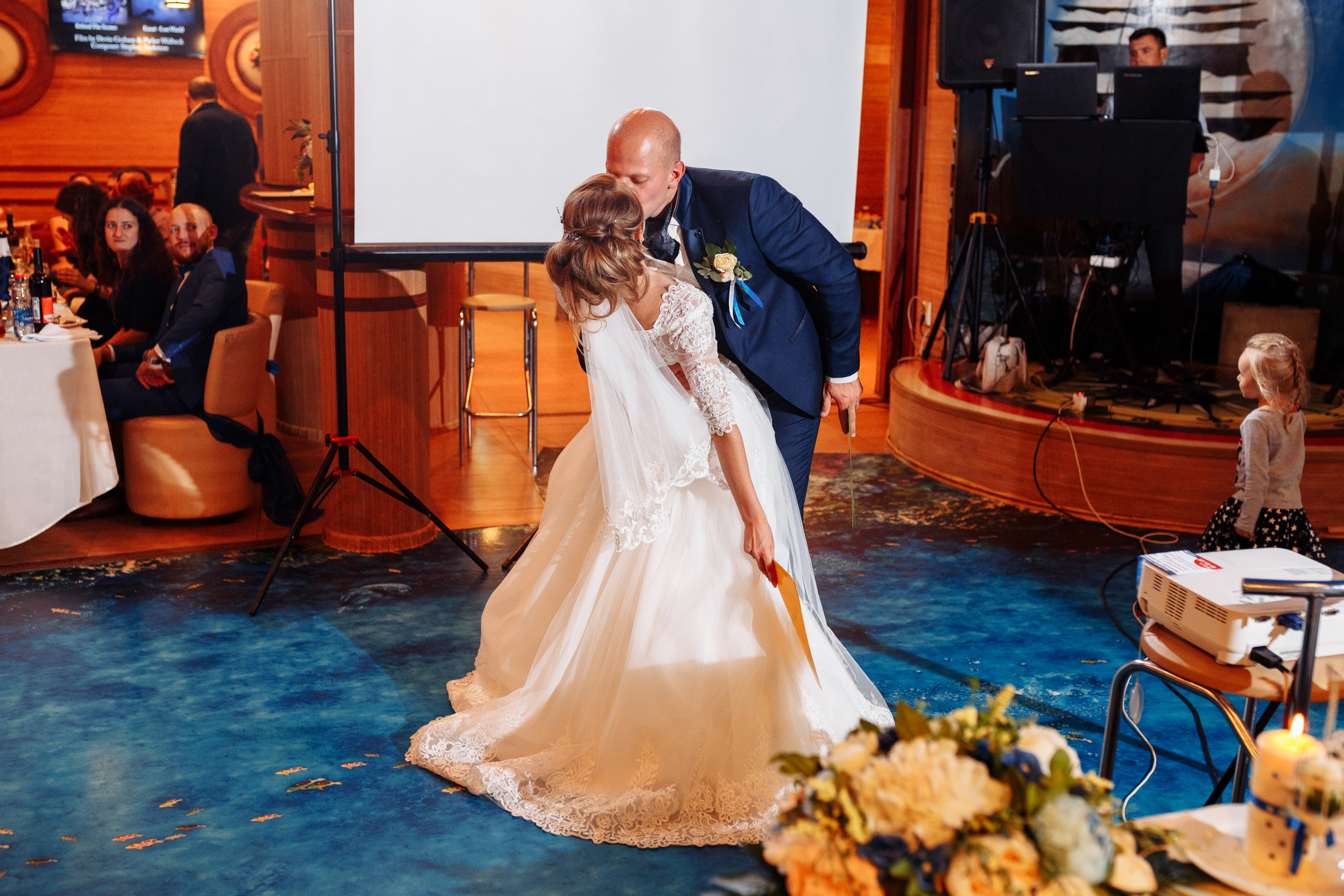 Свадебная фотосессия в Таганроге. Свадебный фотограф Ерхов Антон