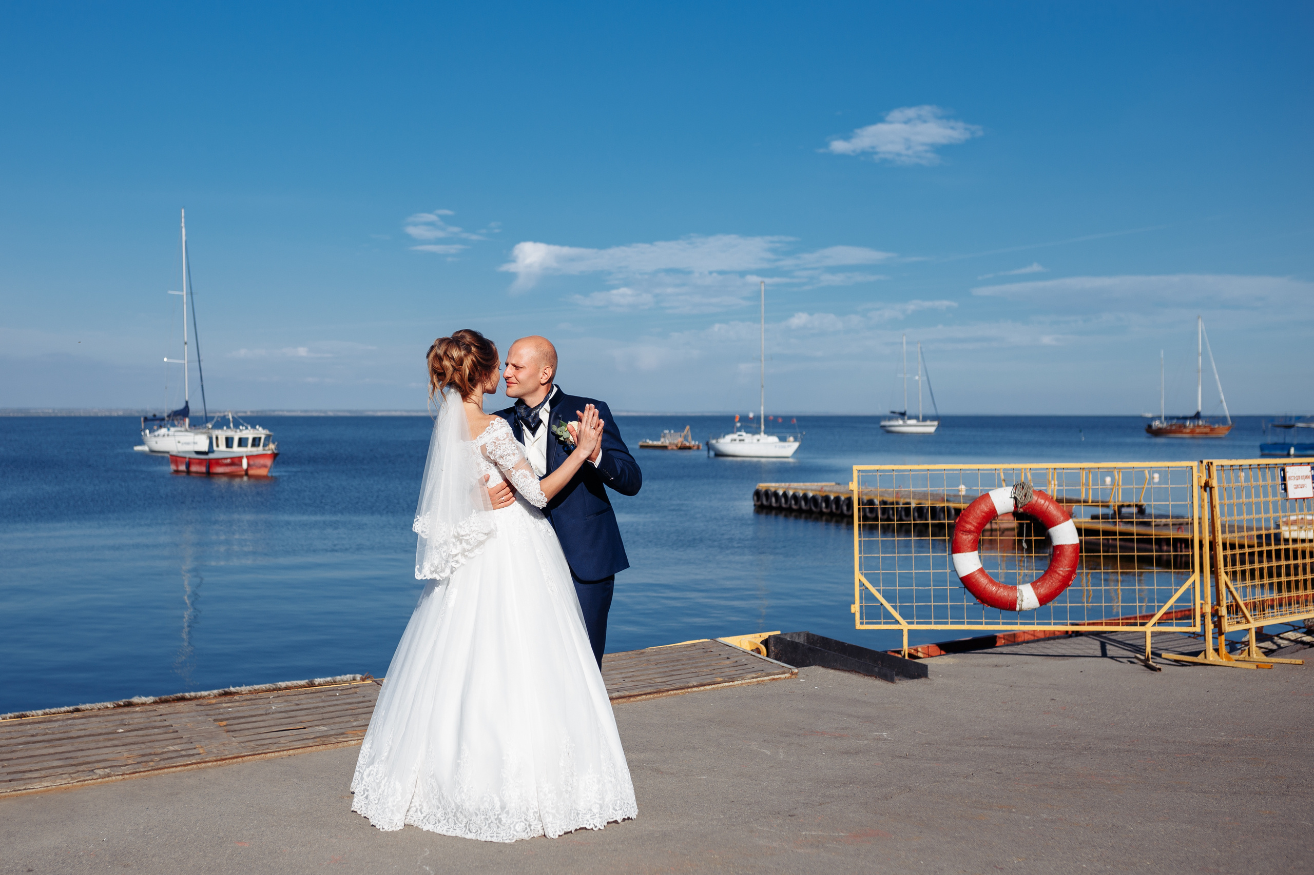 Свадебная фотосессия в Таганроге. Свадебный фотограф Ерхов Антон