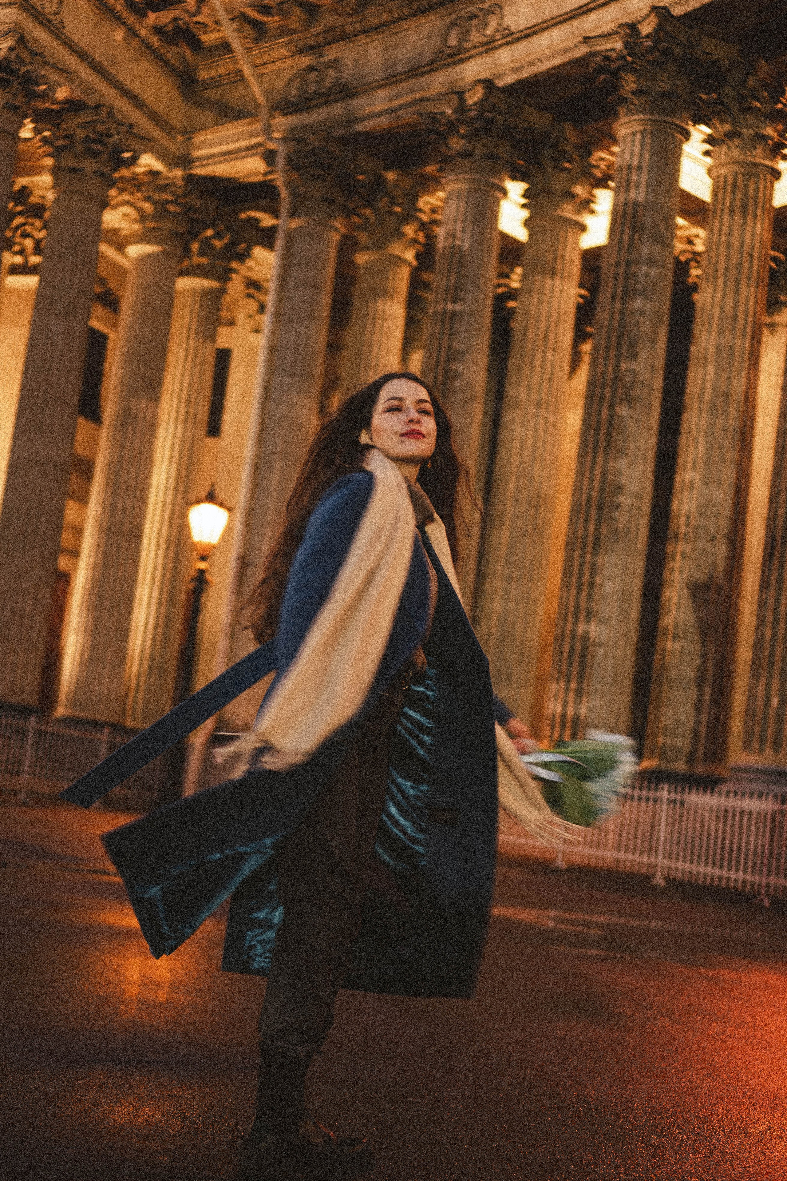 Прогулочная фотосессия по центру. Профессиональный фотограф, Санкт-Петербург — Виктория Богомолова