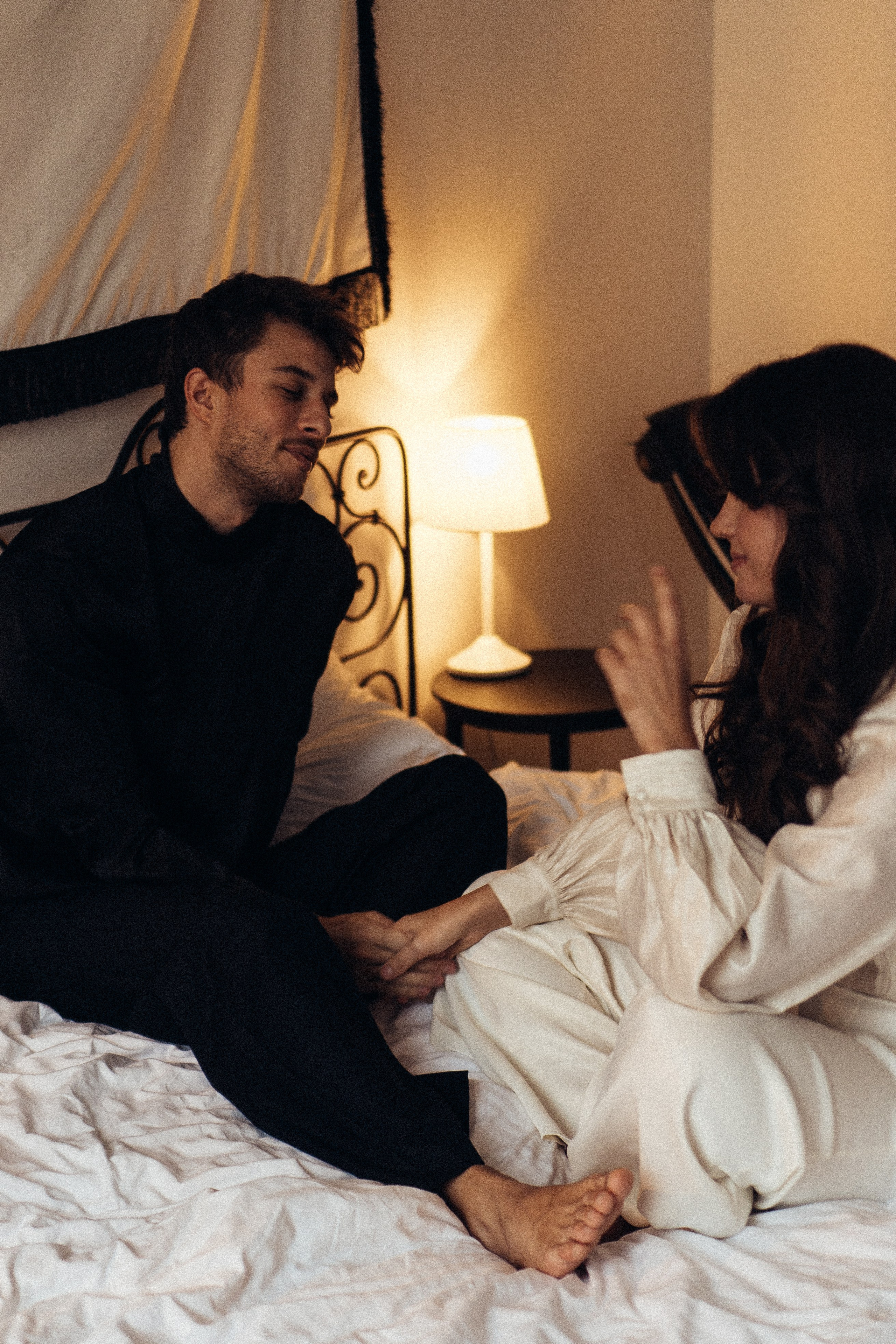 УТРО ЖЕНИХА И НЕВЕСТЫ В ПИТЕРСКОЙ КВАРТИРЕ И СЬЕМКА С СВАДЕБНЫХ ОБРАЗАХ. Профессиональный фотограф, Санкт-Петербург — Виктория Богомолова