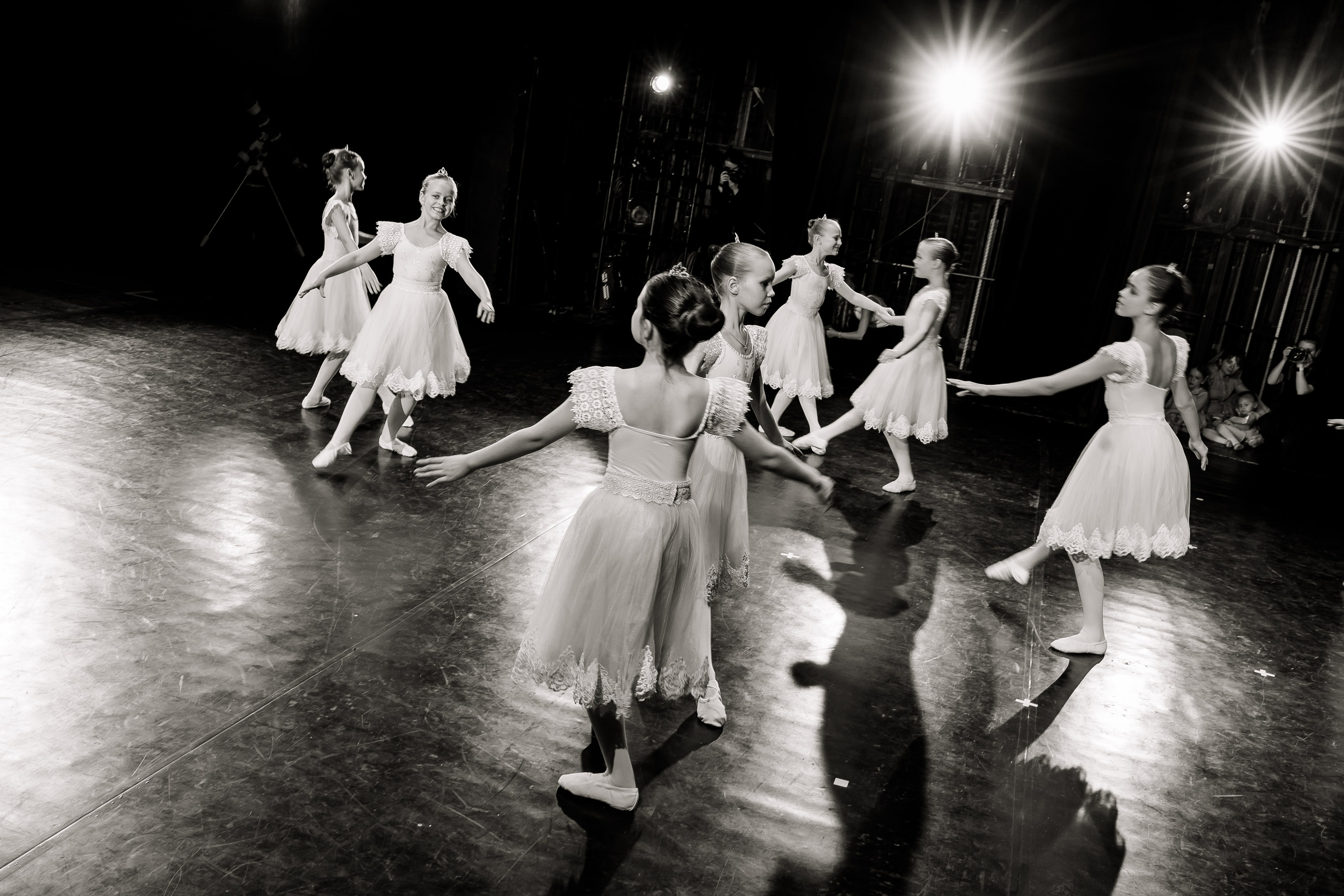 Концерт хореографической студии (МТЮЗ). Семейный фотограф в Москве Ирина Жур