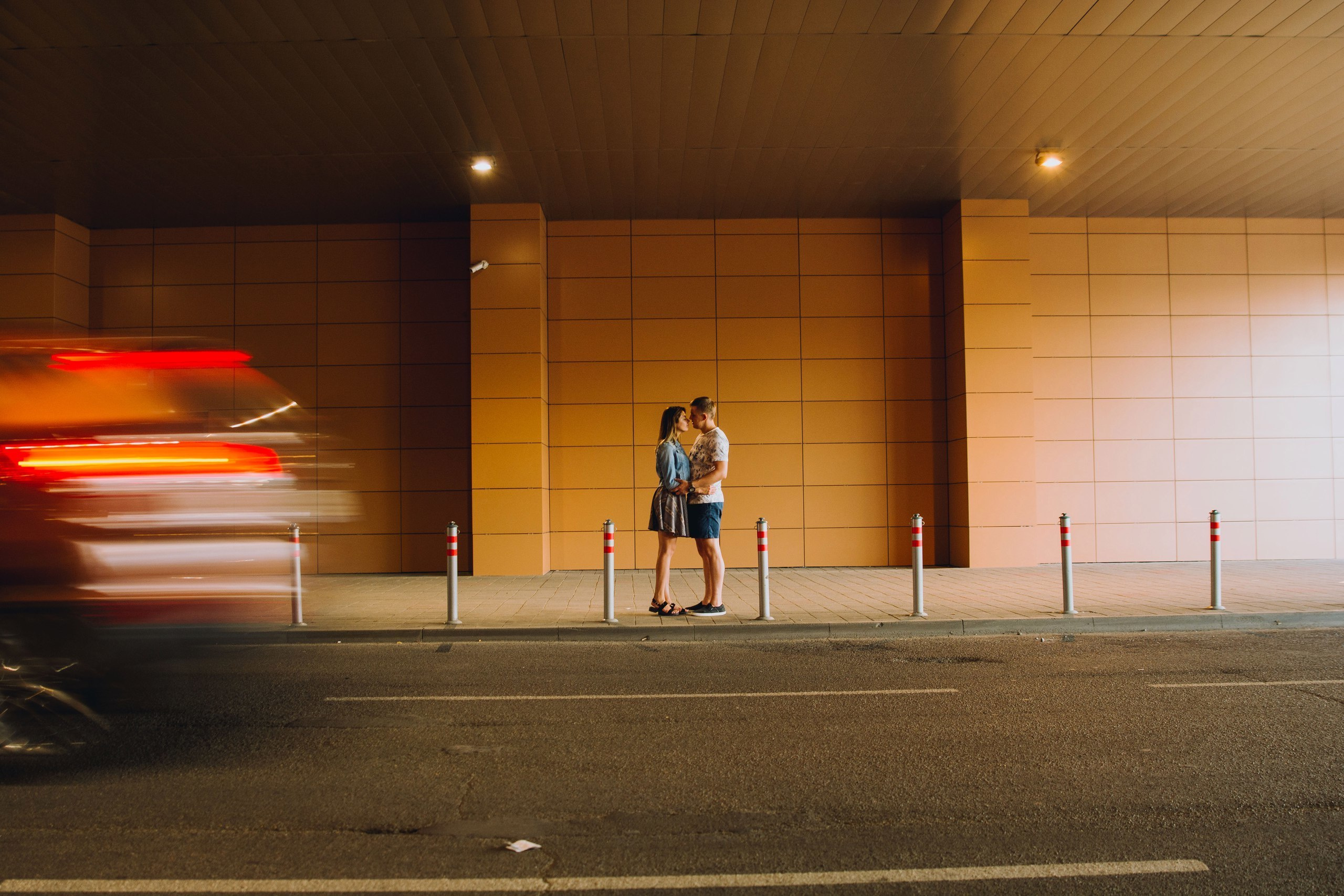 Фотосессия love storyв центре города по улицам старого и нового Красно. Свадебный и семейный фотограф в Ростове-на-Дону Буткова З